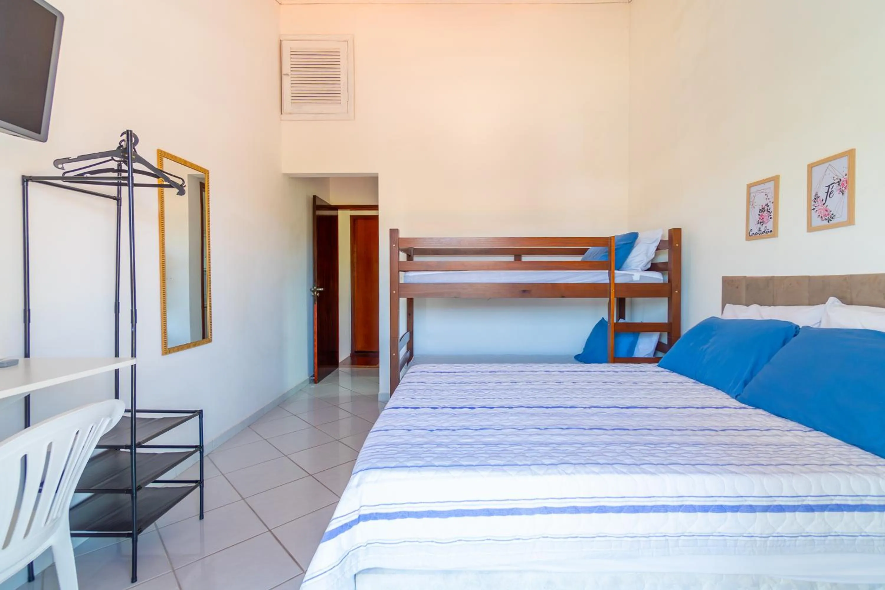 Bed in Casa Gomes no Point de Itaguá