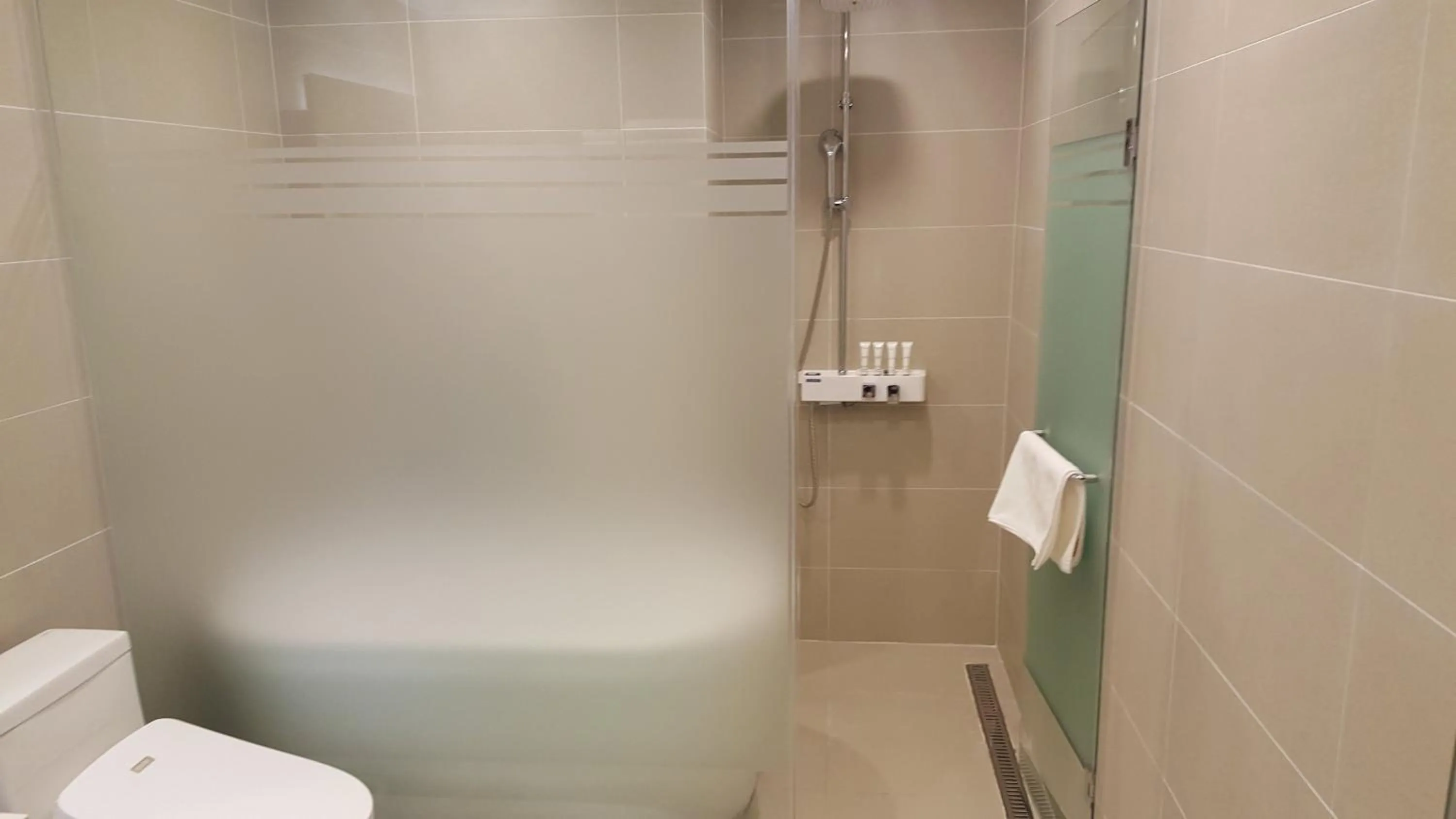 Shower in Hotel Mfelice