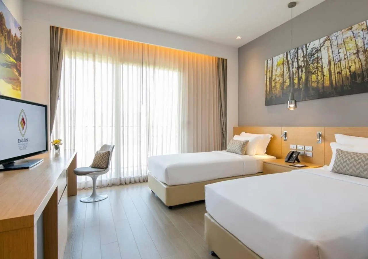 Bed in Eastin Thana City Golf Resort Bangkok