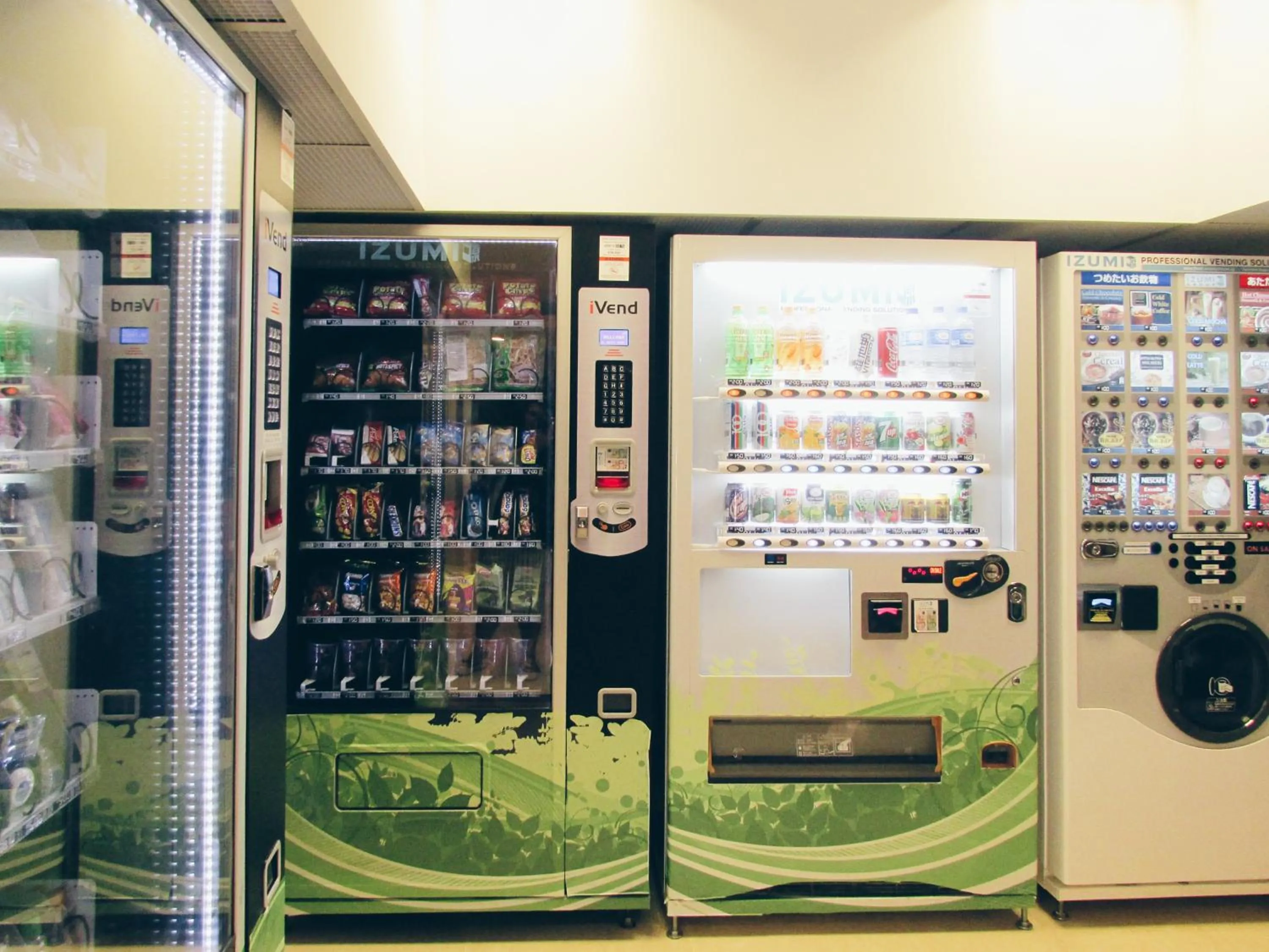 On-site shops in RELC International Hotel