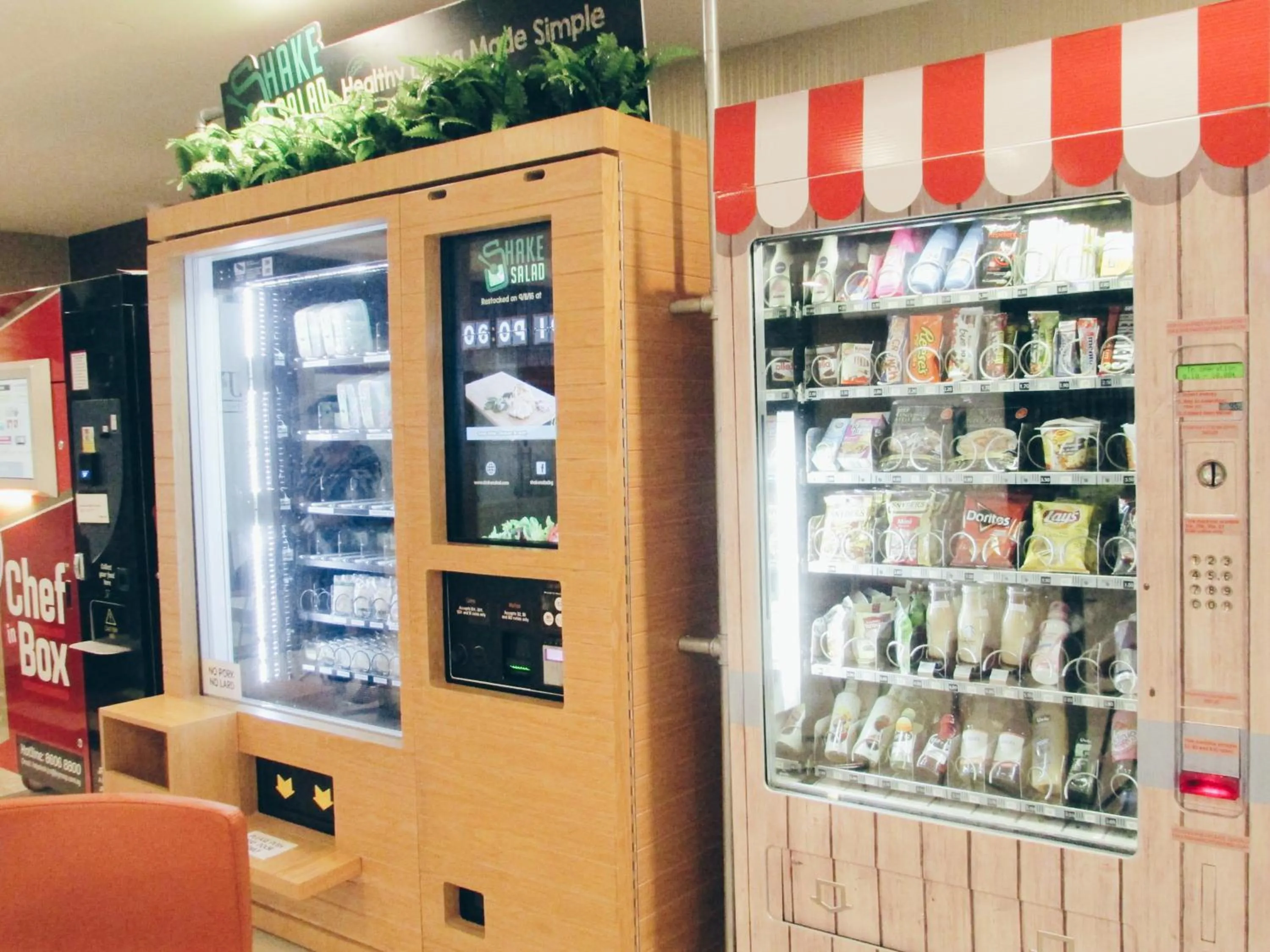 Food and drinks in RELC International Hotel