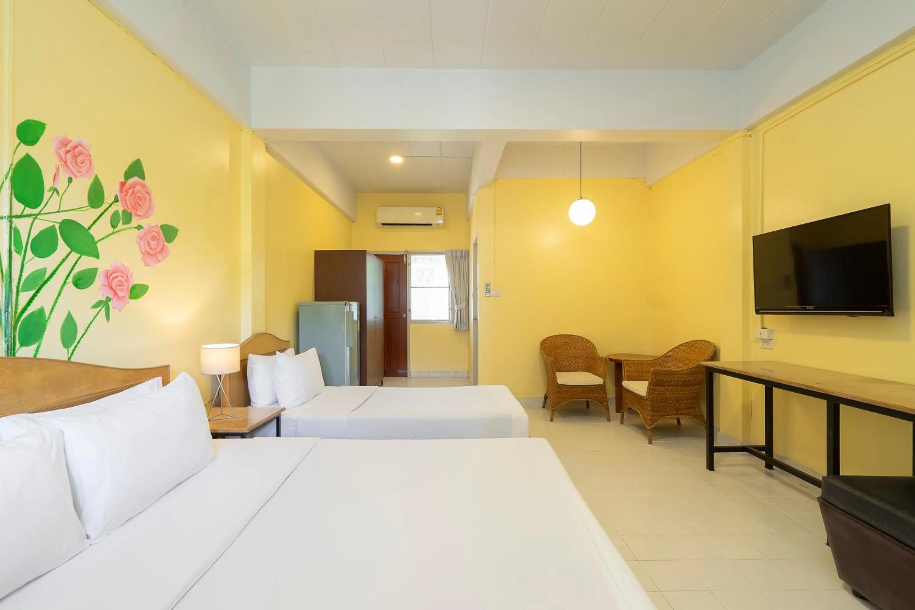 Photo of the whole room, Bed in Sawasdee Place