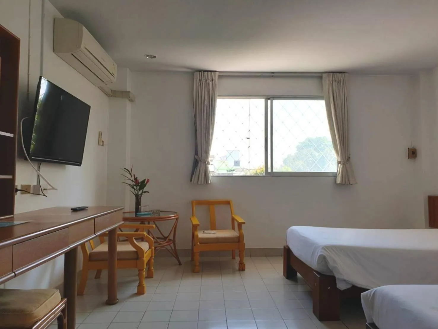 Photo of the whole room, Bed in Sawasdee Place