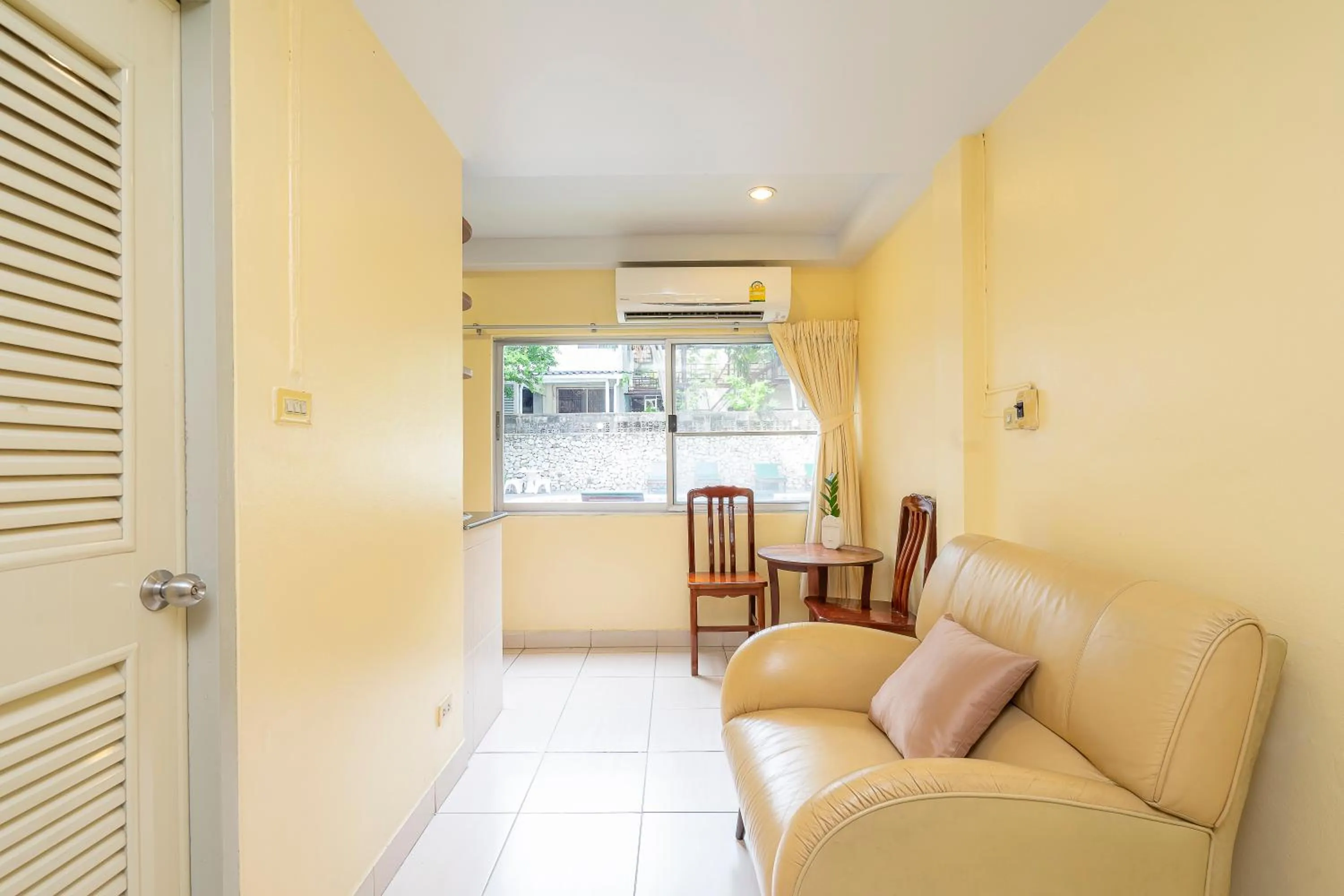 Seating area in Sawasdee Place