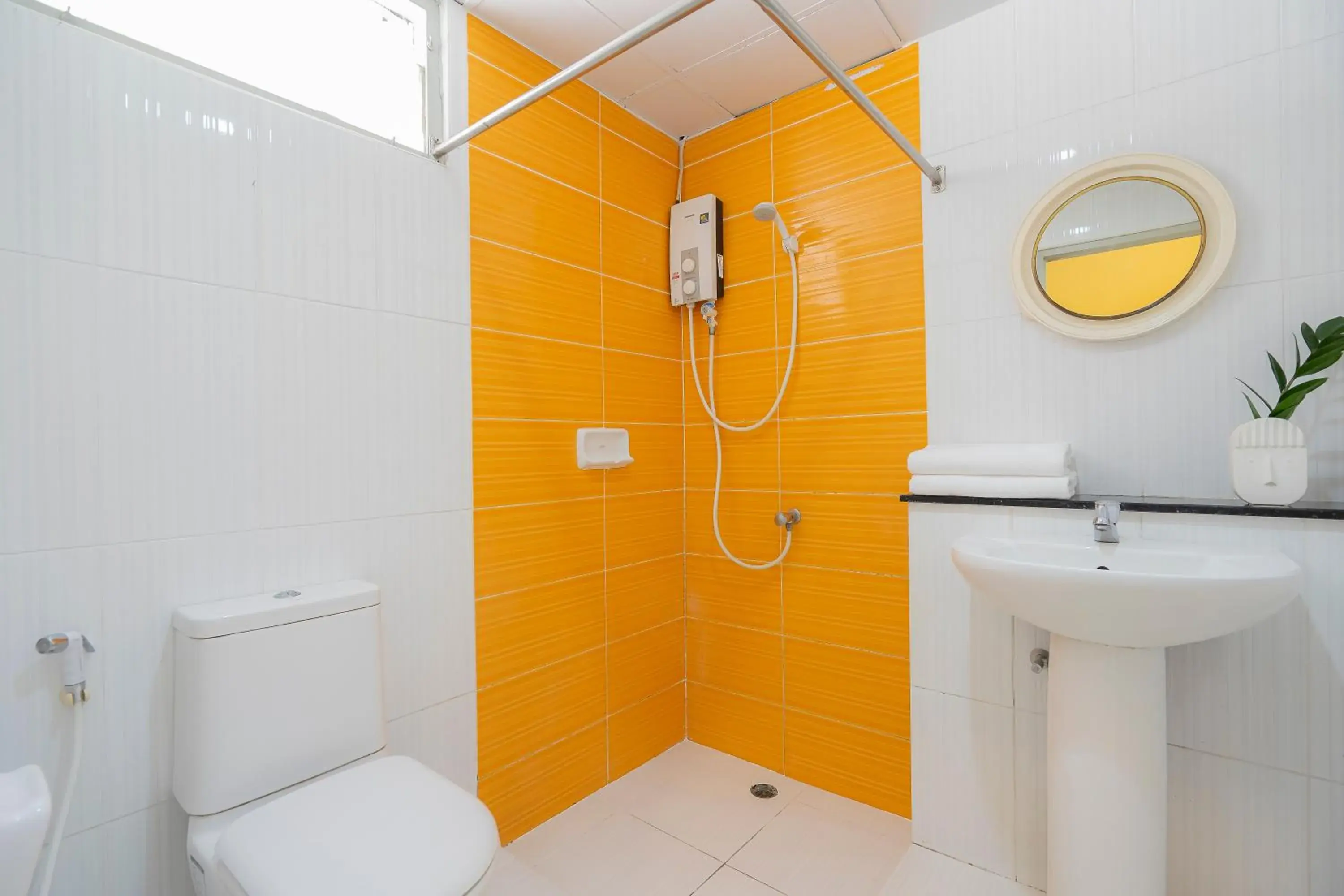 Standard Triple Room in Sawasdee Place Standard Triple Room in Sawasdee Place