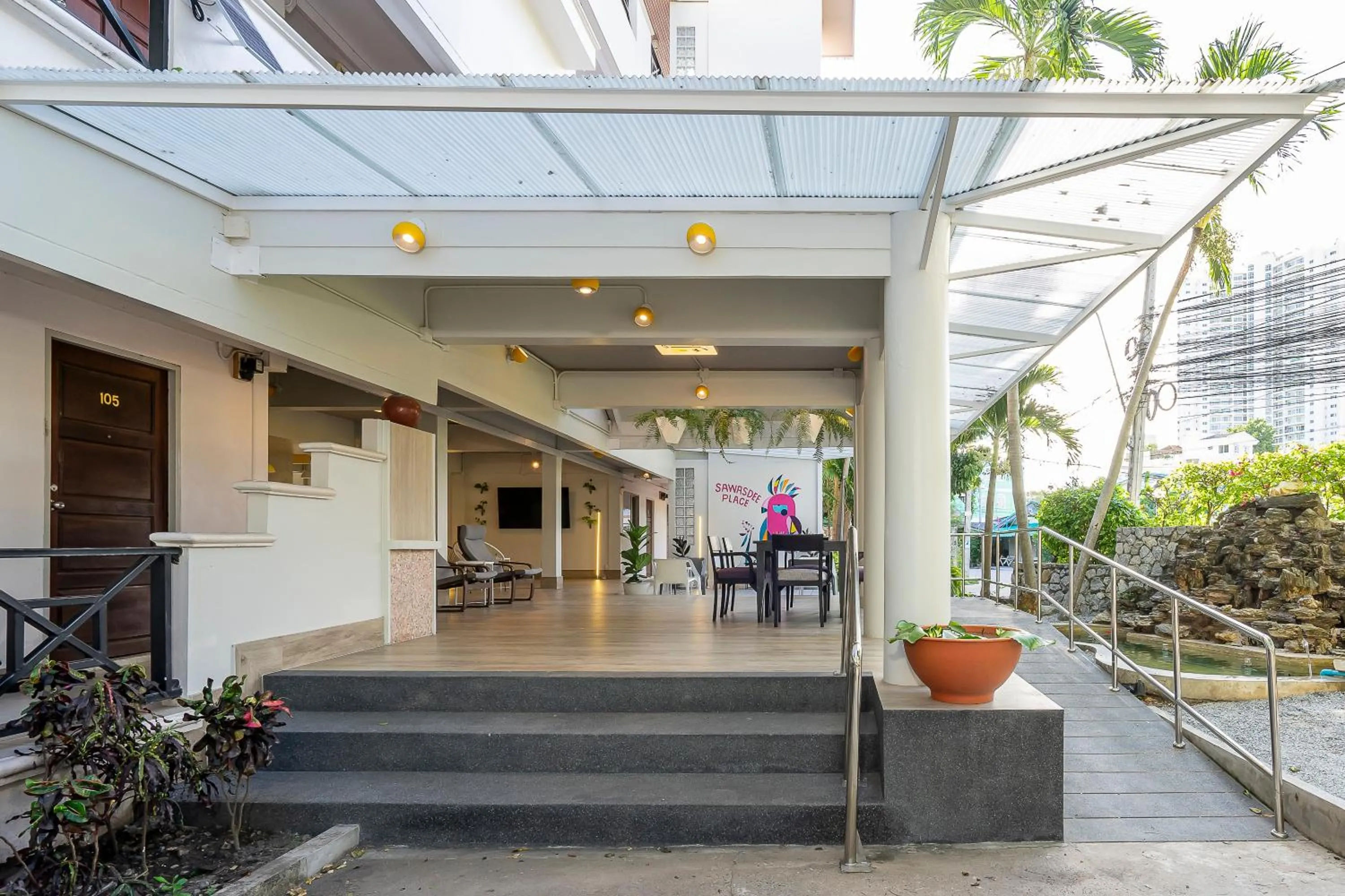 Property building in Sawasdee Place