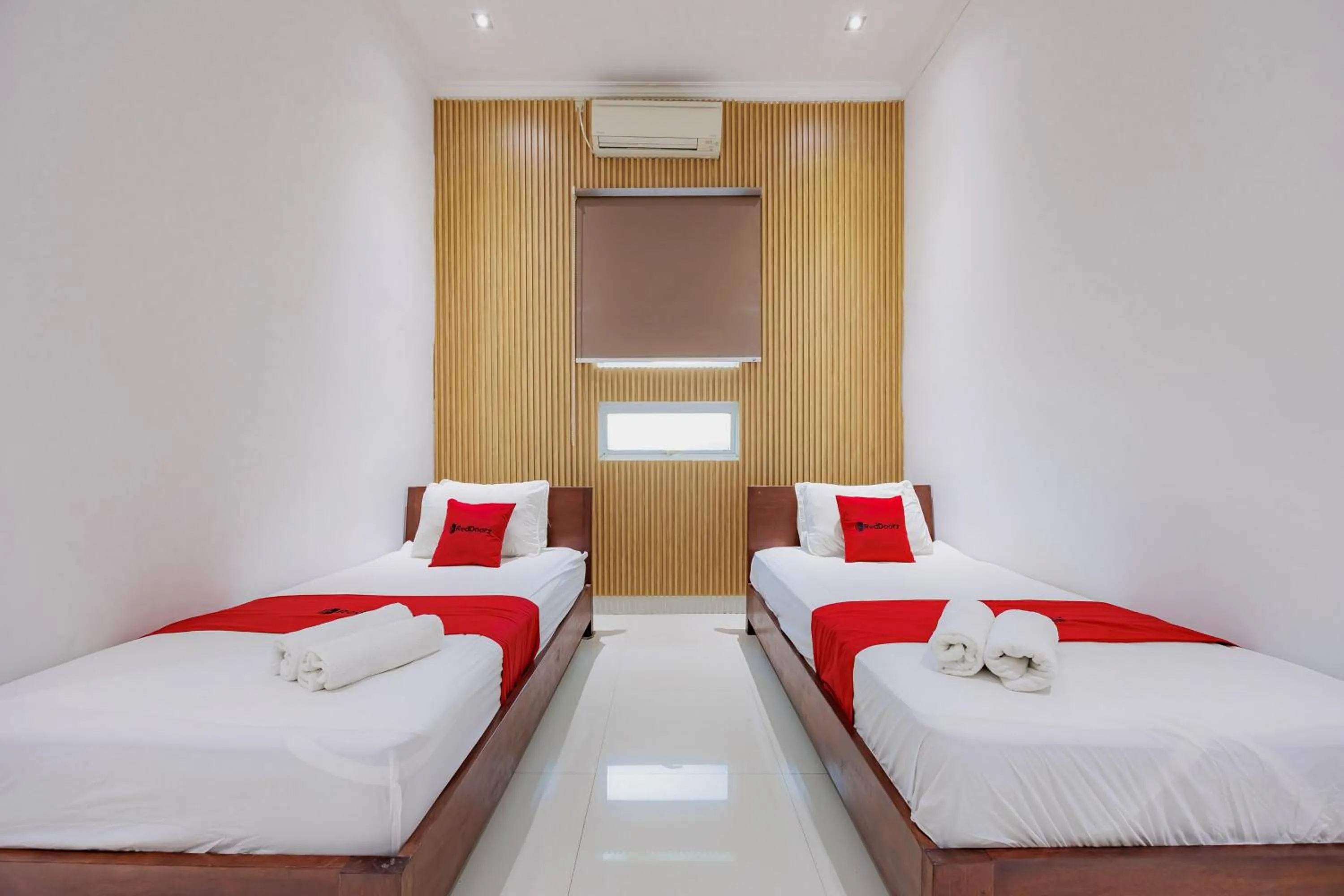 Bedroom, Bed in RedDoorz near Ubud Village