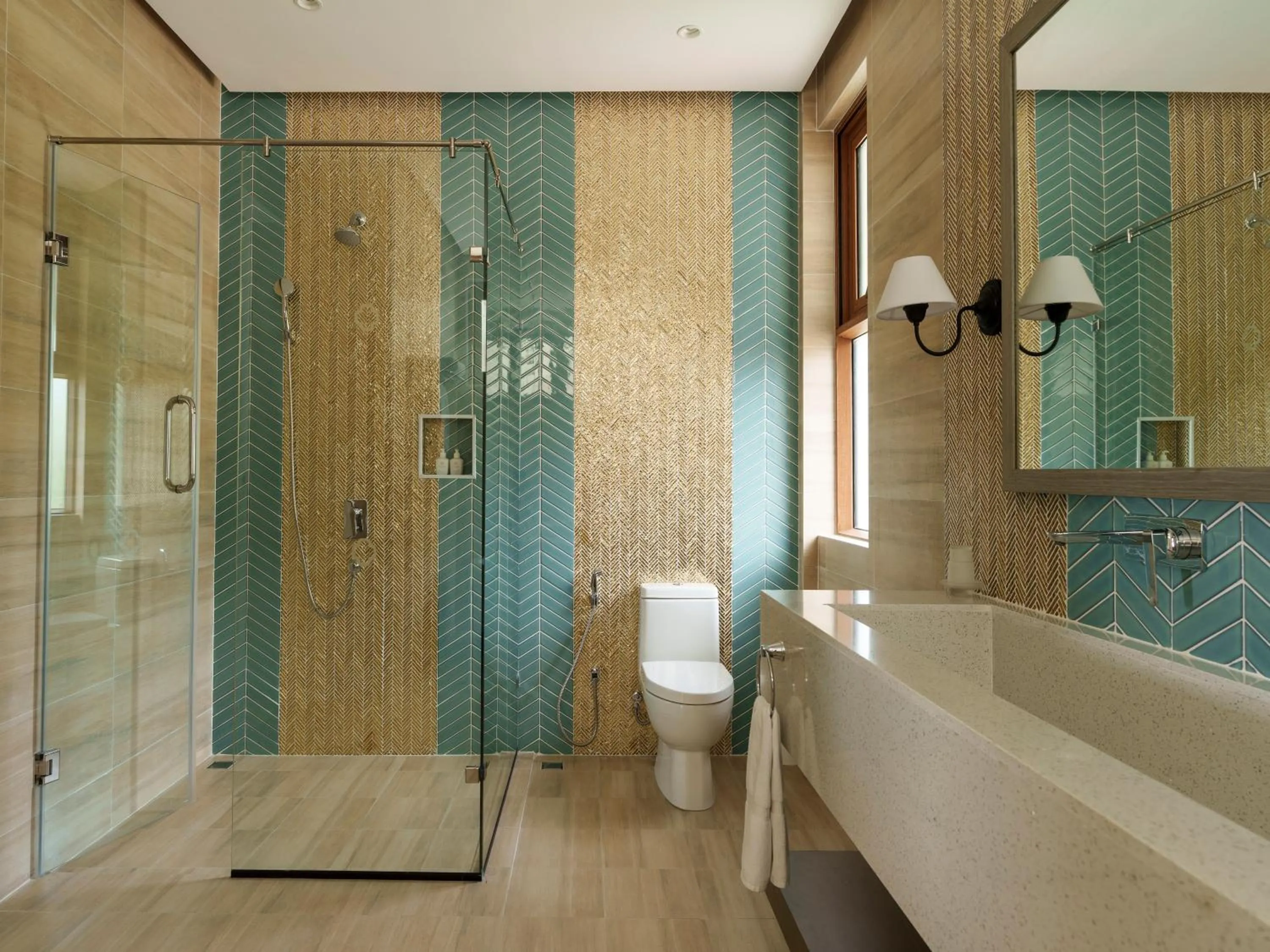 Shower in Sun Siyam Olhuveli