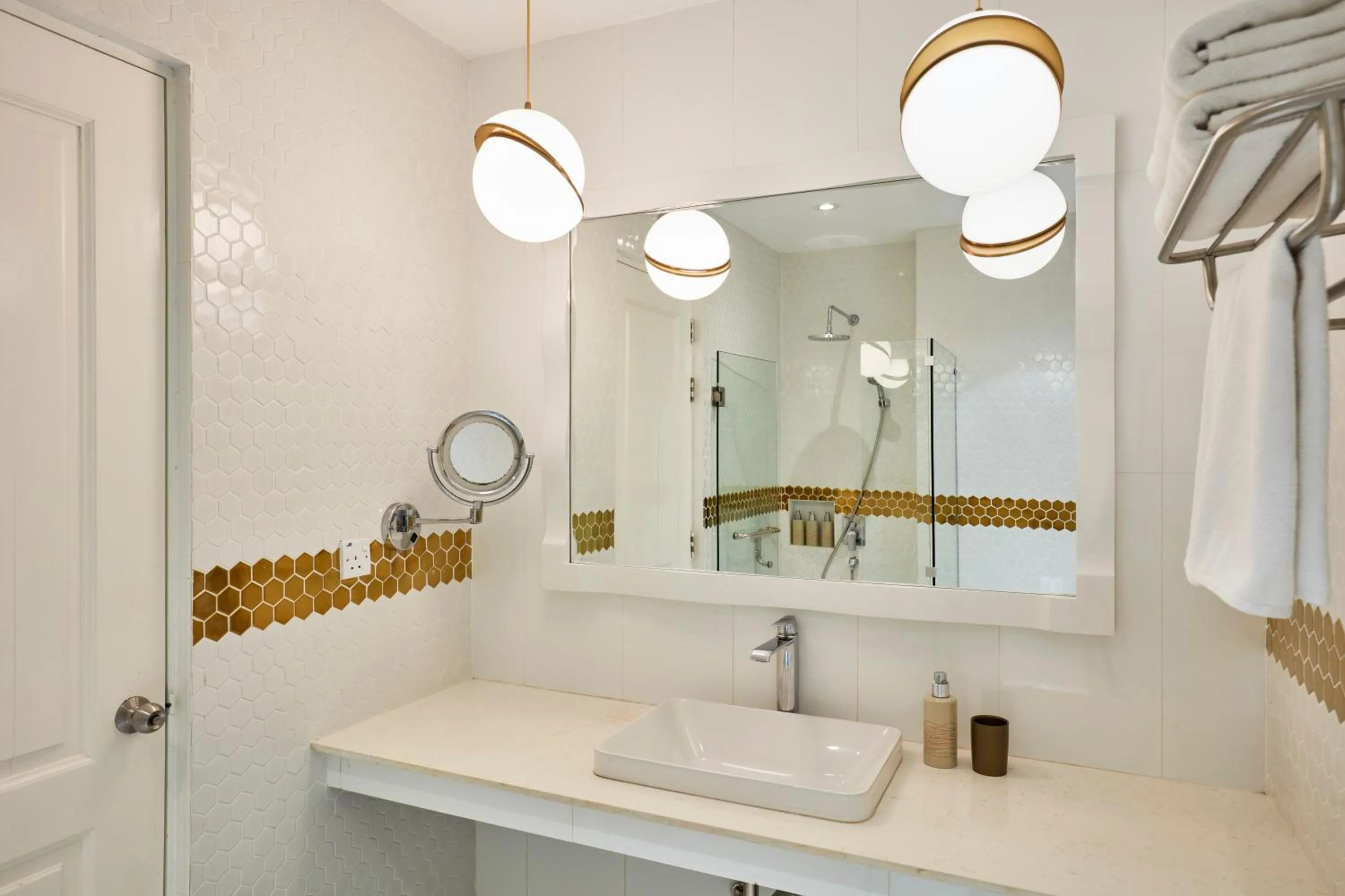 Bathroom in Sun Siyam Olhuveli