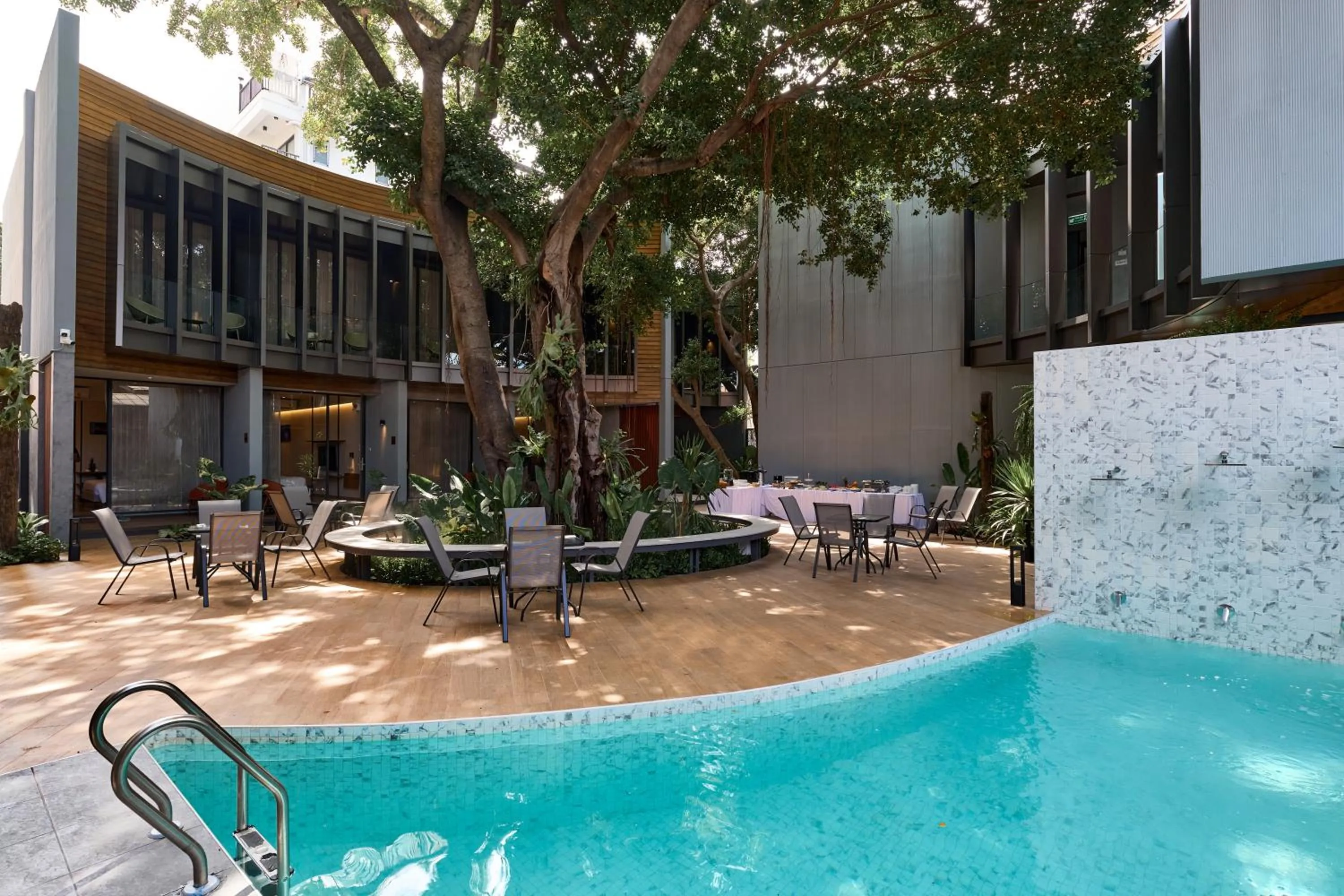 Swimming pool in Red Door Samsen Hotel, Bangkok