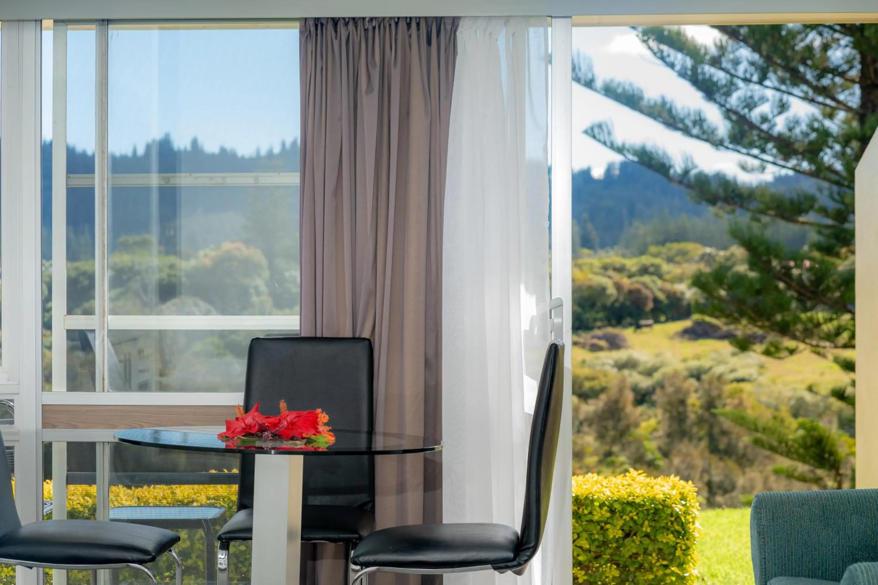 Dining area in South Pacific Resort Hotel