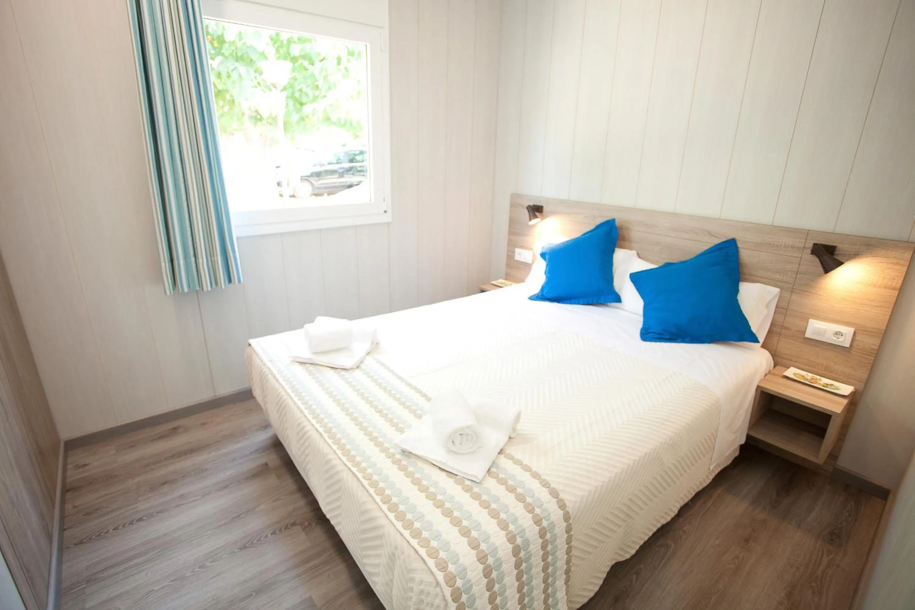 Bedroom, Bed in La Siesta Salou Resort & Camping