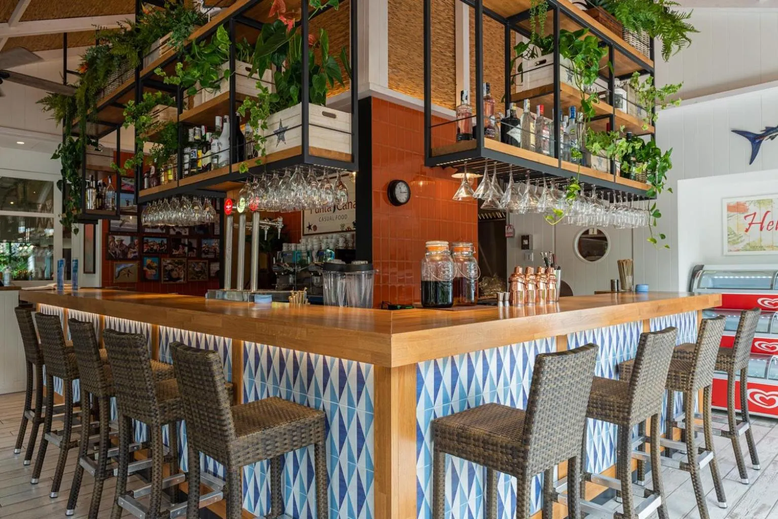 Restaurant/places to eat in La Siesta Salou Resort & Camping