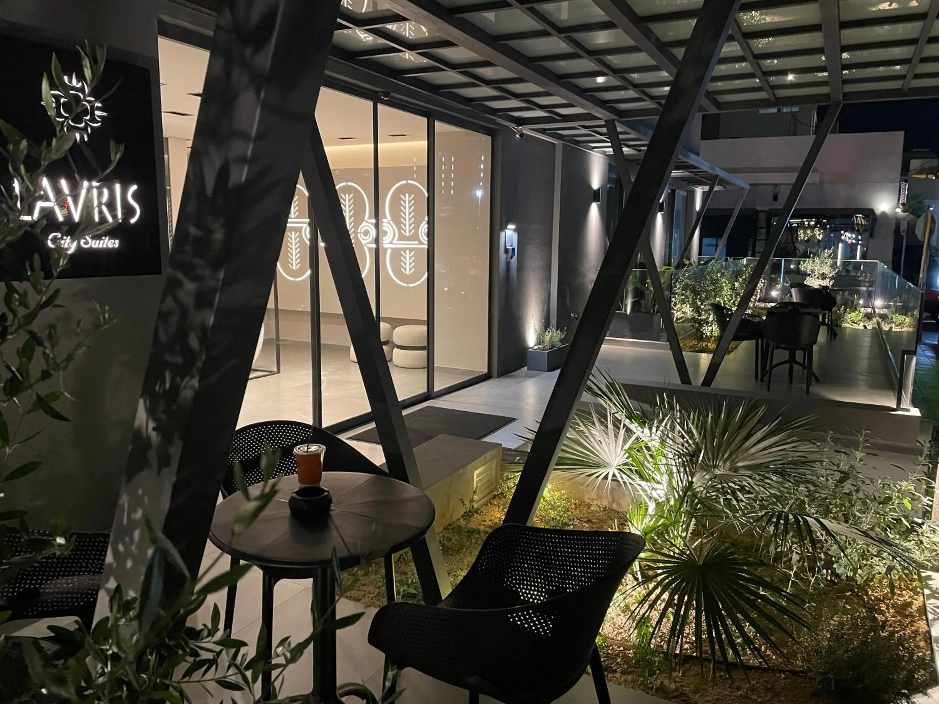 Balcony/Terrace in Lavris City Suites