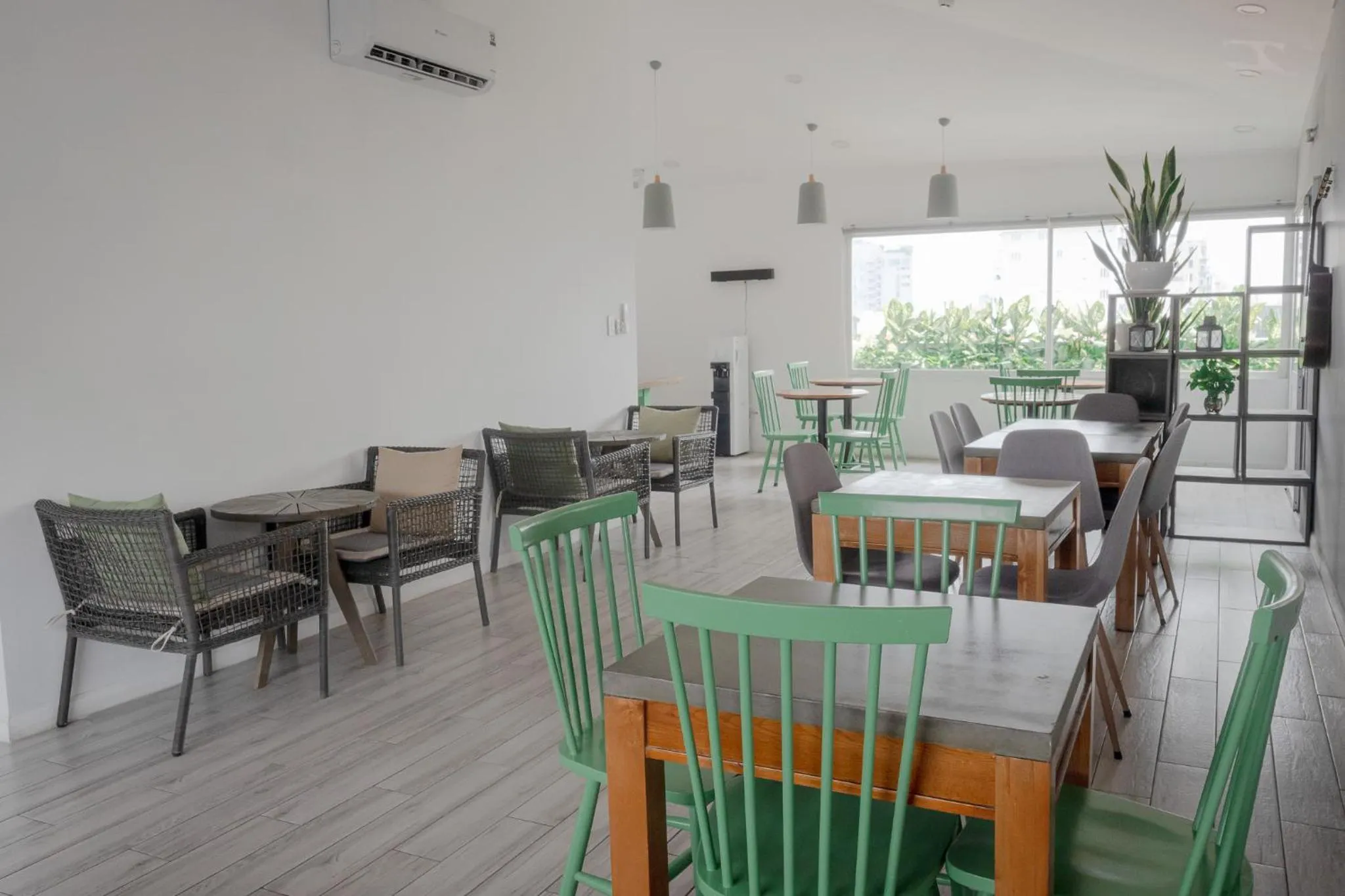 Communal kitchen in Common Inn Thao Dien