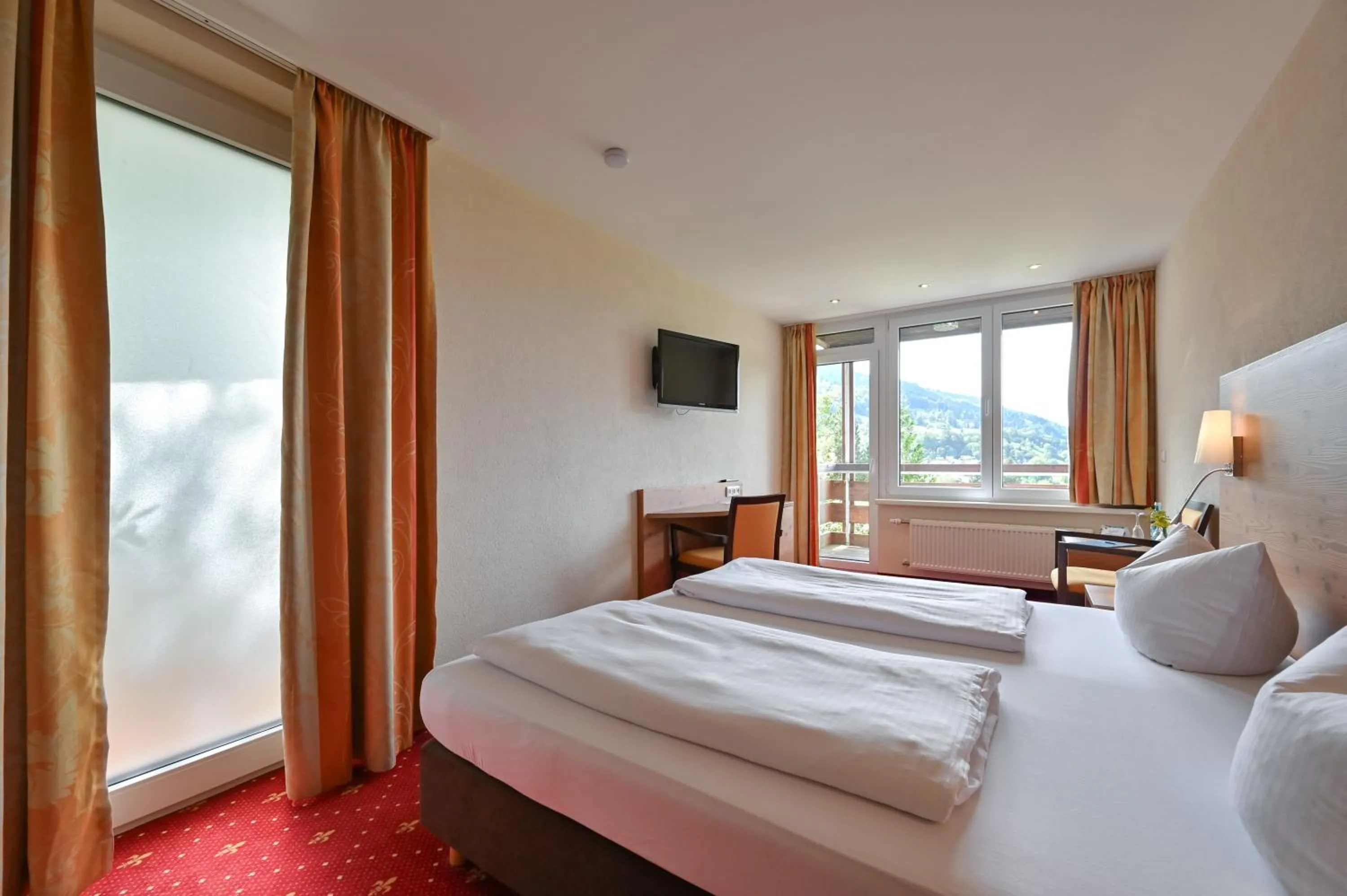 Bedroom, Bed in Rothenfels Panorama Hotel