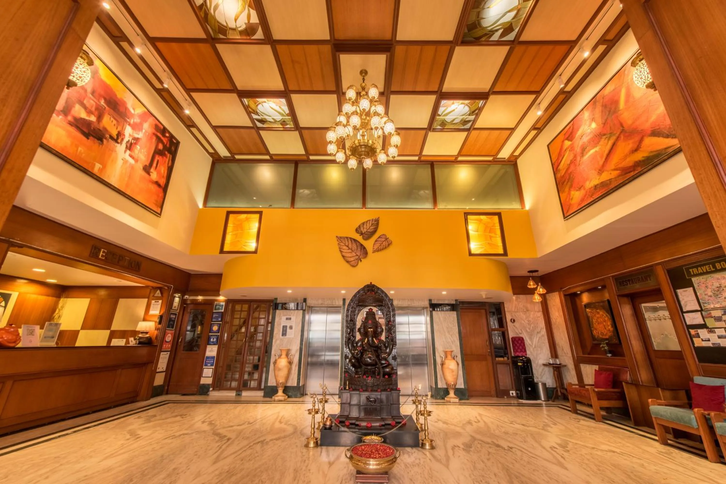 Lobby or reception in Bangalore Gate Hotel & Conferences
