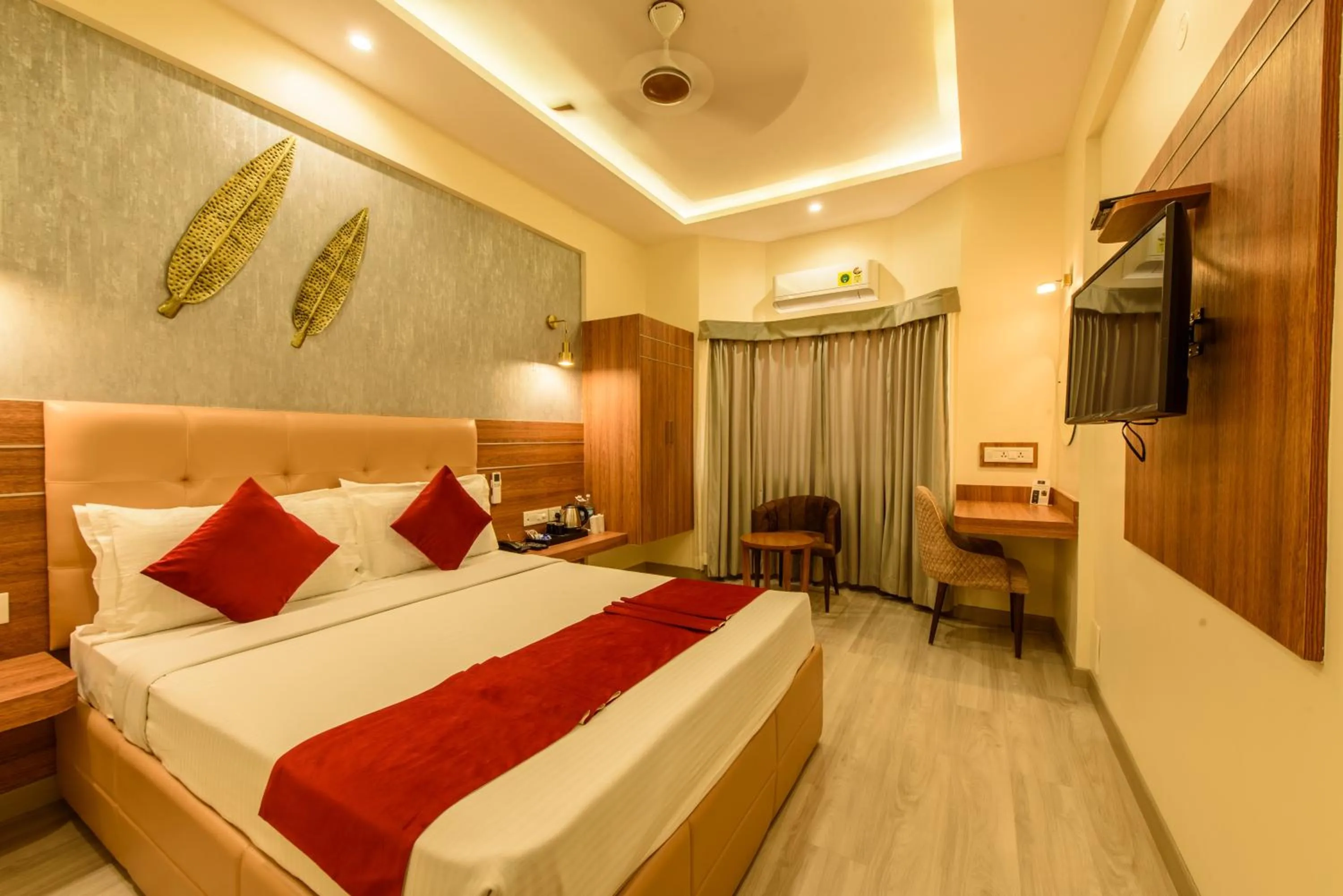 Bedroom, Bed in Bangalore Gate Hotel & Conferences