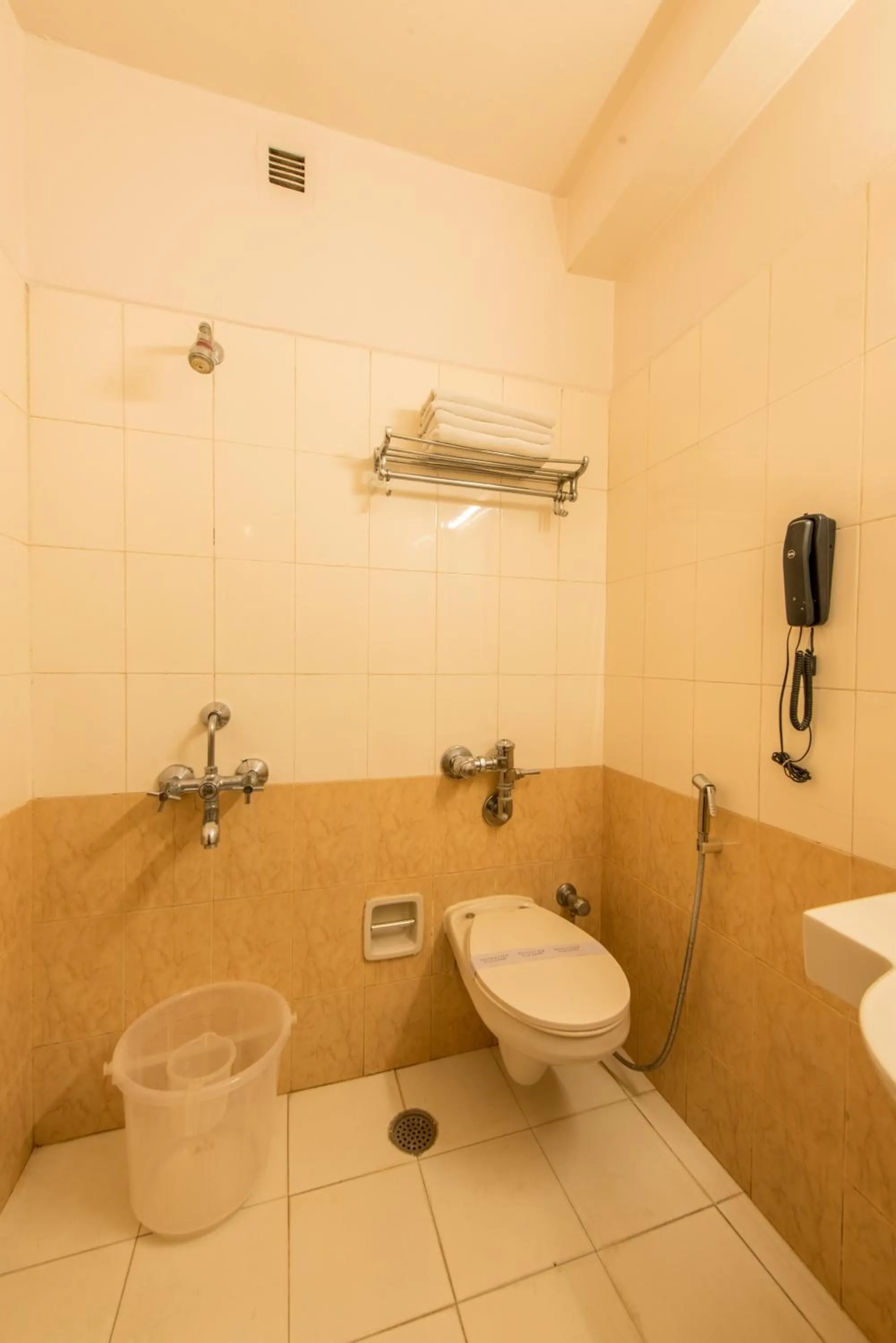 Bathroom in Bangalore Gate Hotel & Conferences