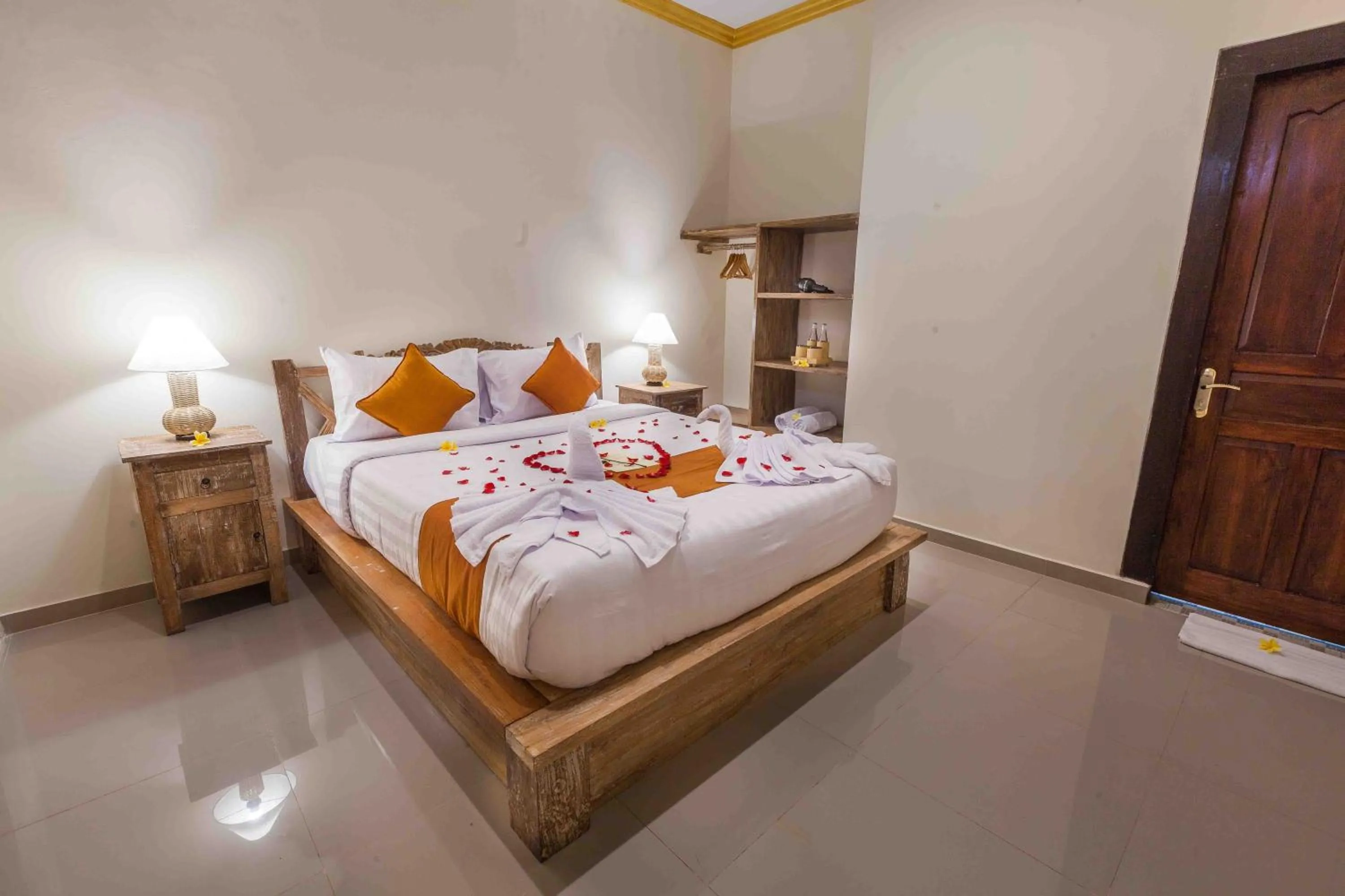 Photo of the whole room, Bed in Vimala Ubud Hotel