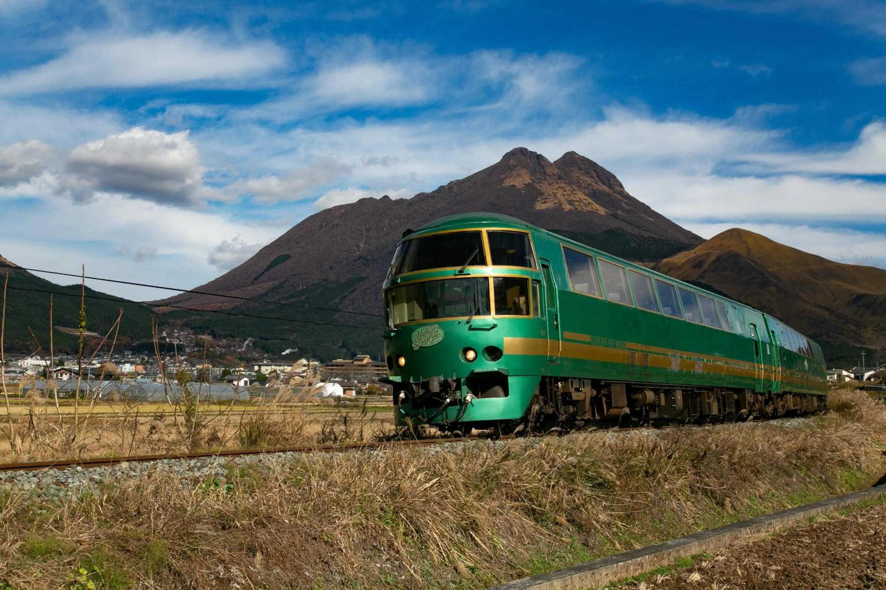 Day in Yufuin Lamp no Yado