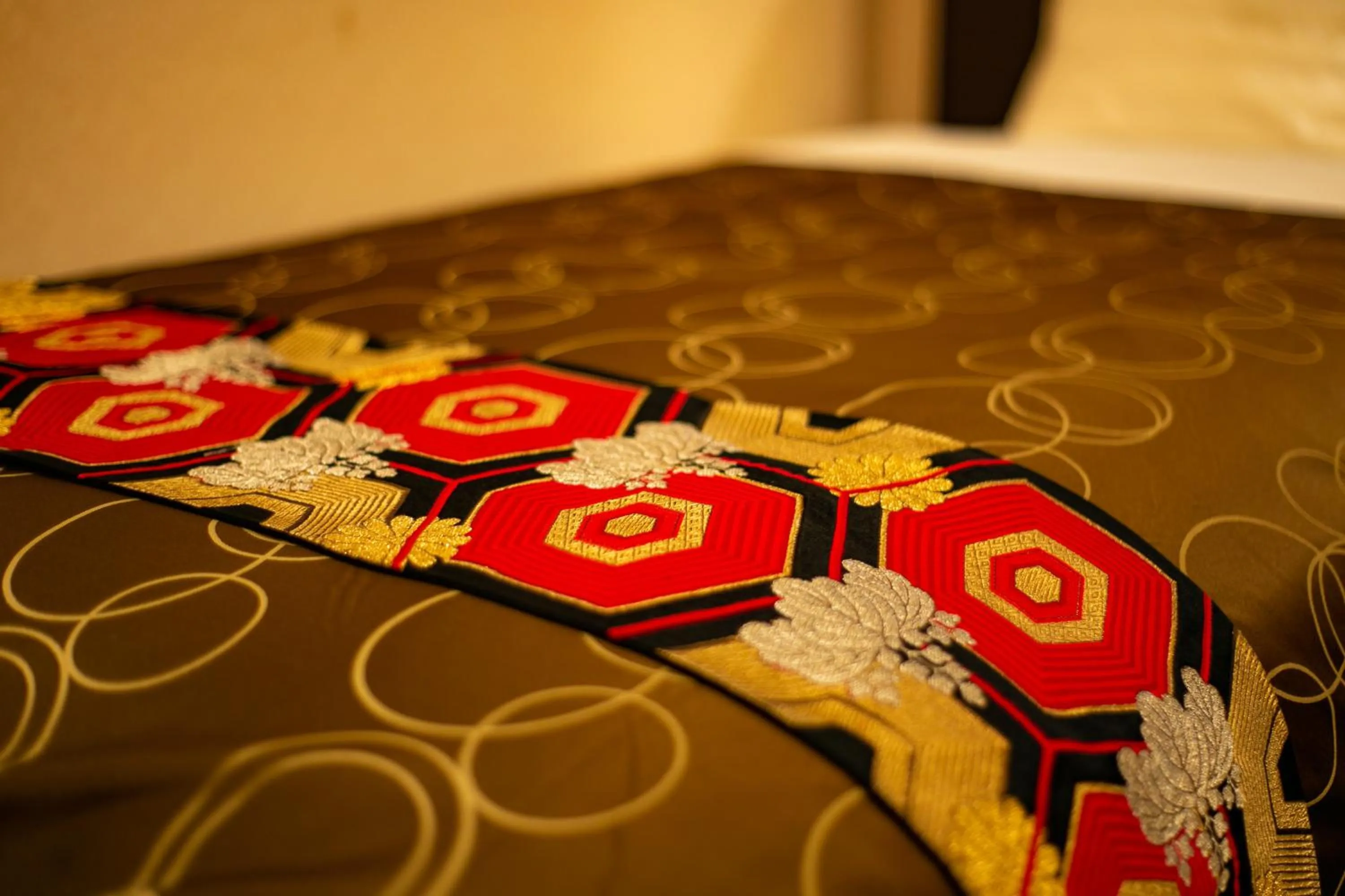 Decorative detail, Bed in Yufuin Lamp no Yado