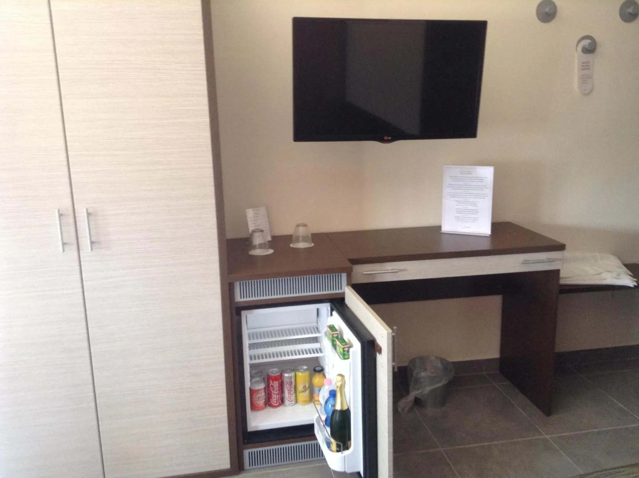 Drinks in Villa Le Logge