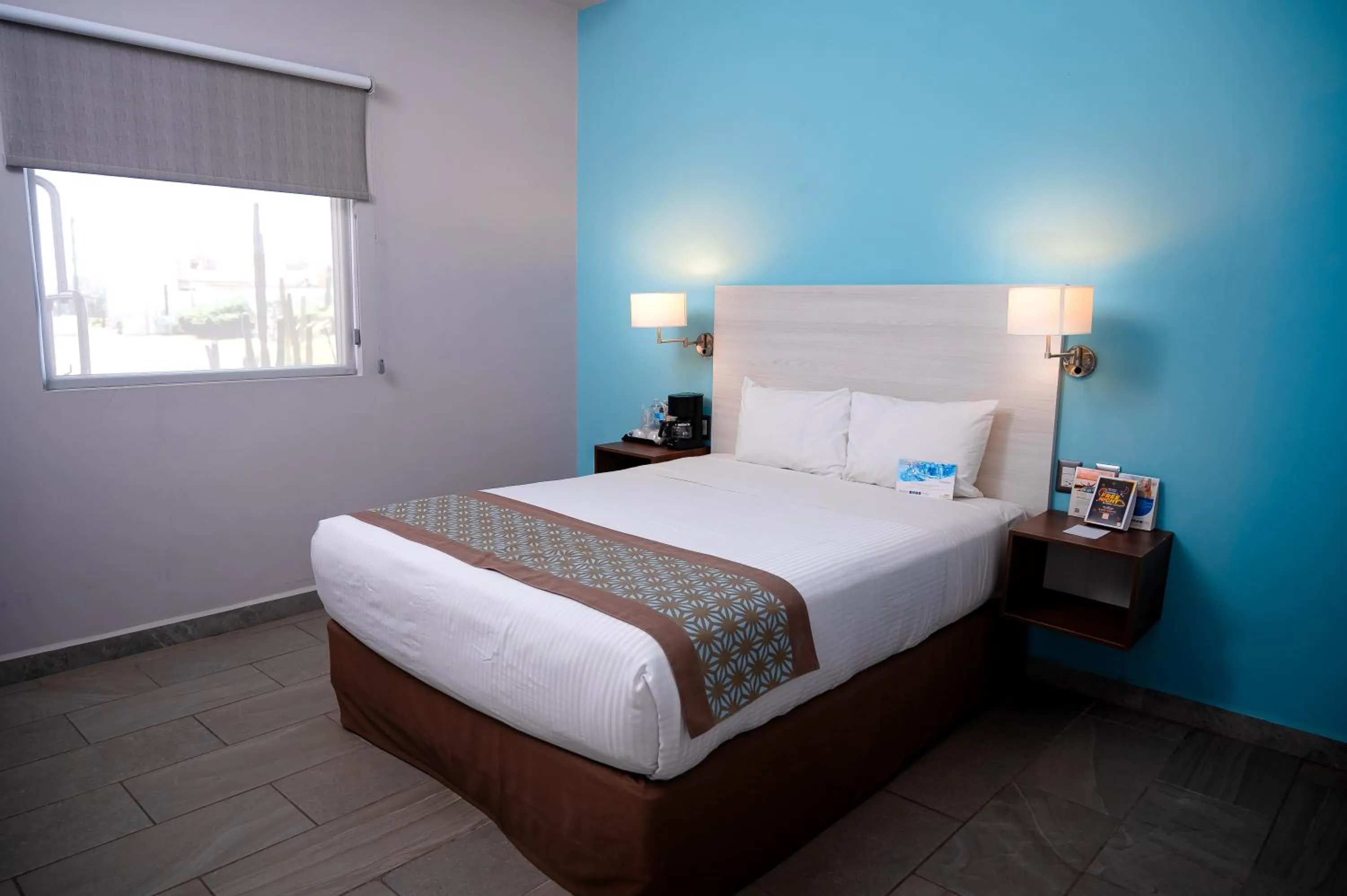 Bed in Comfort Inn & Suites Los Cabos