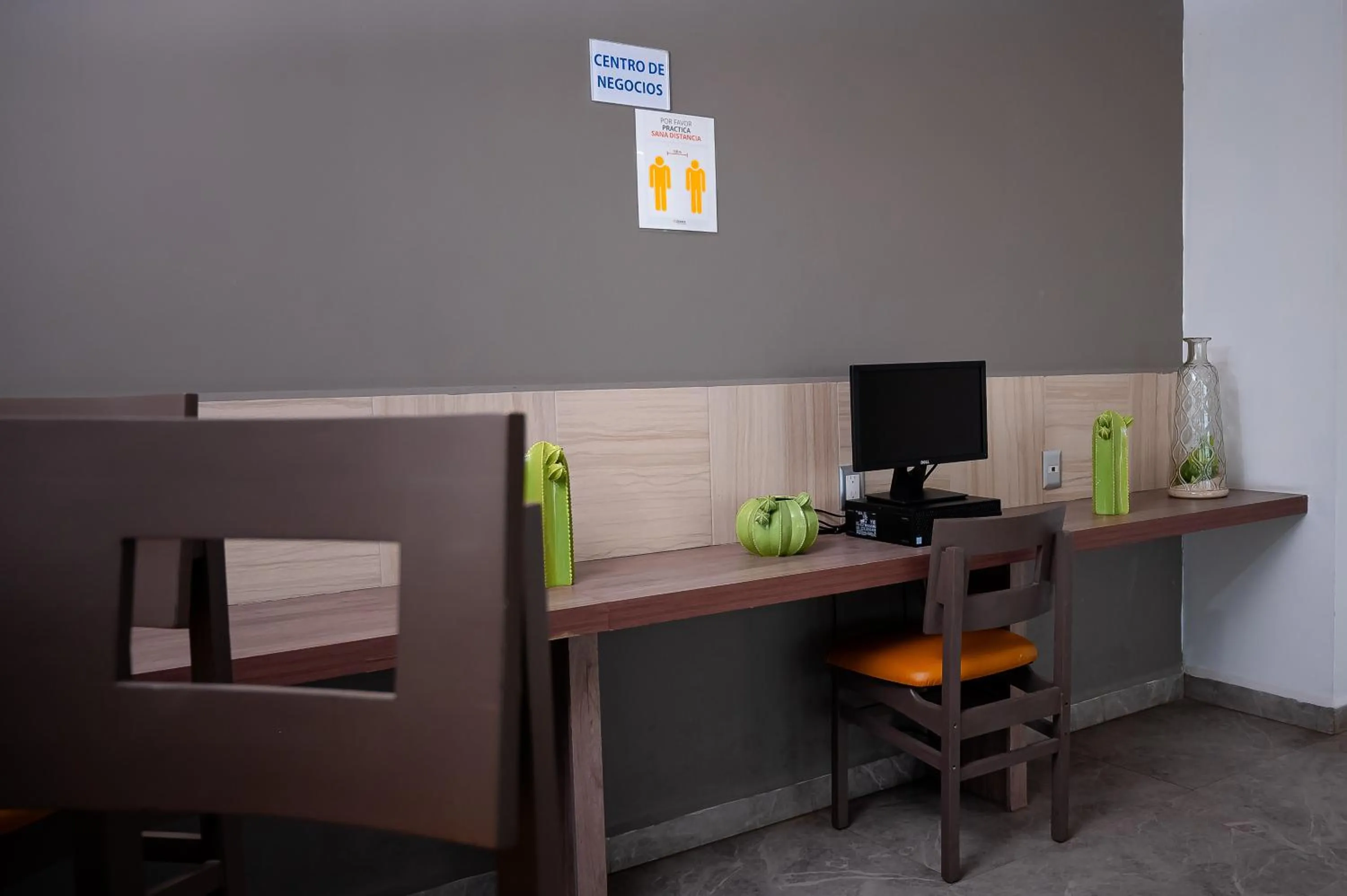 Business facilities in Comfort Inn & Suites Los Cabos