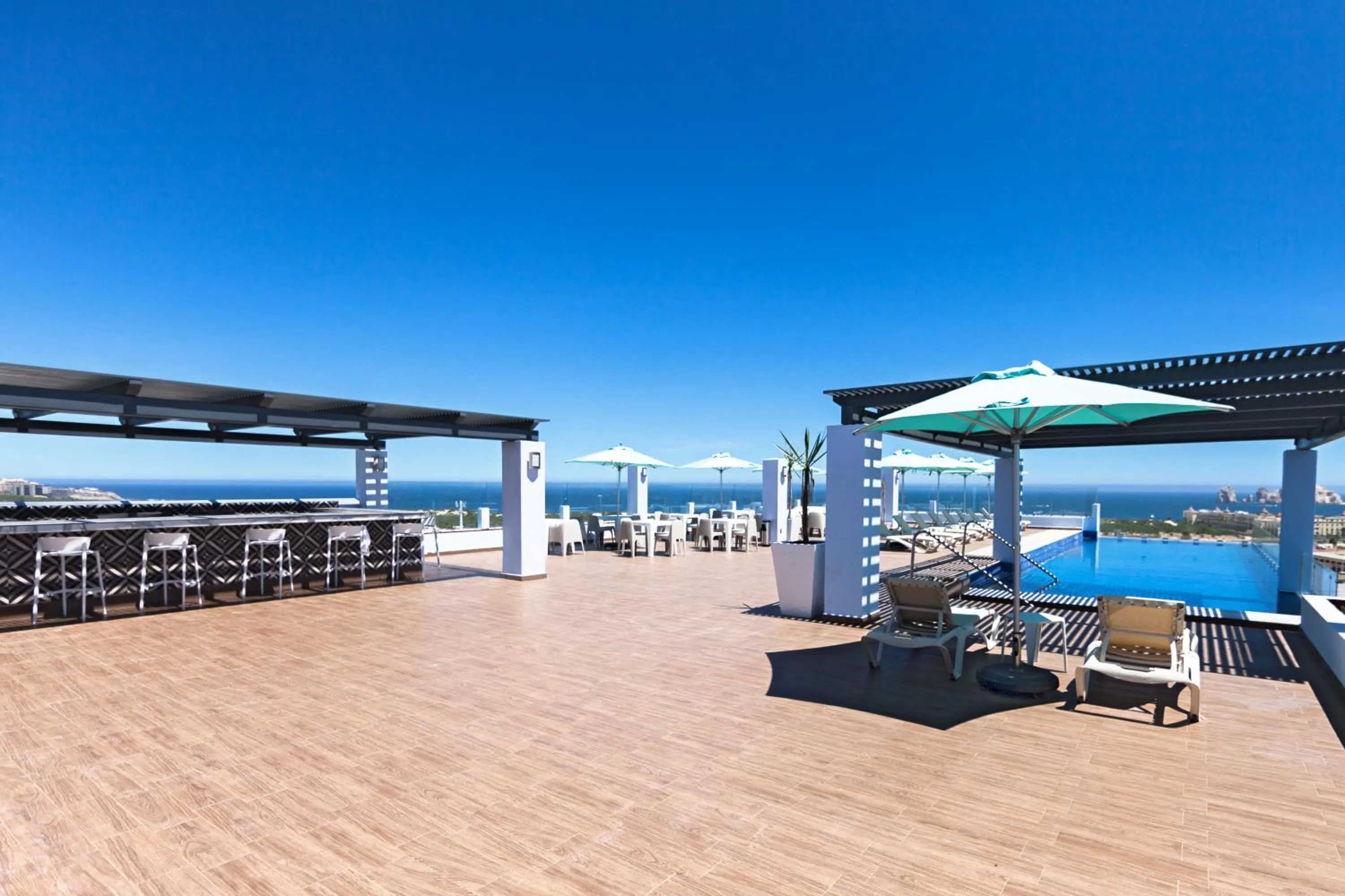 Balcony/Terrace in Comfort Inn & Suites Los Cabos