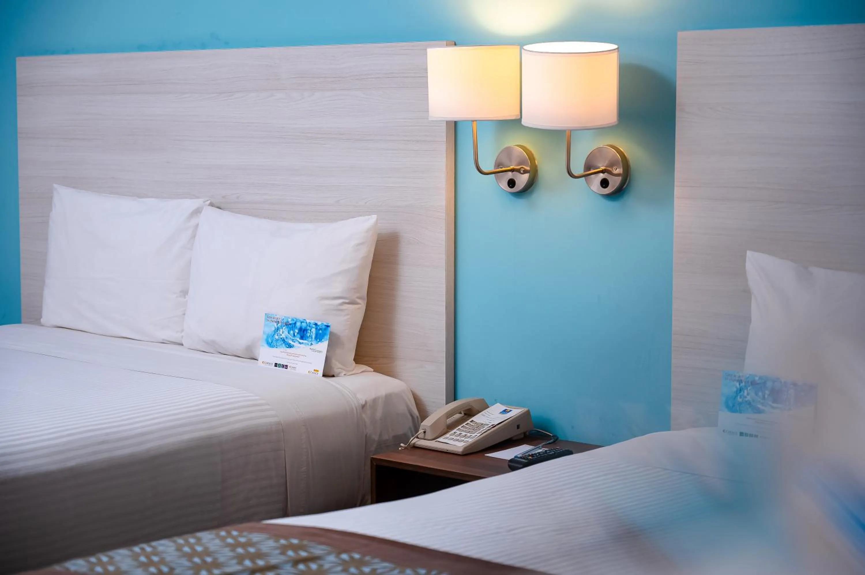 Bed in Comfort Inn & Suites Los Cabos