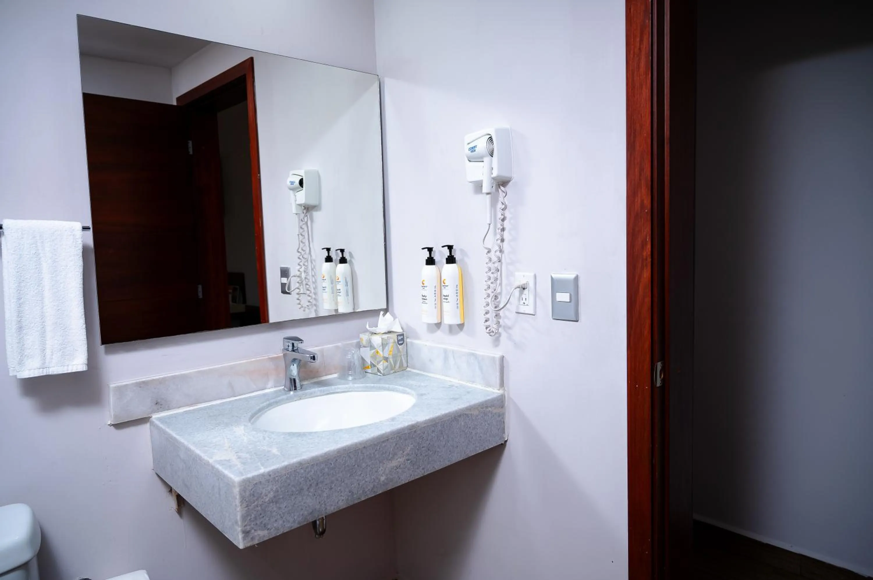 Bathroom in Comfort Inn & Suites Los Cabos