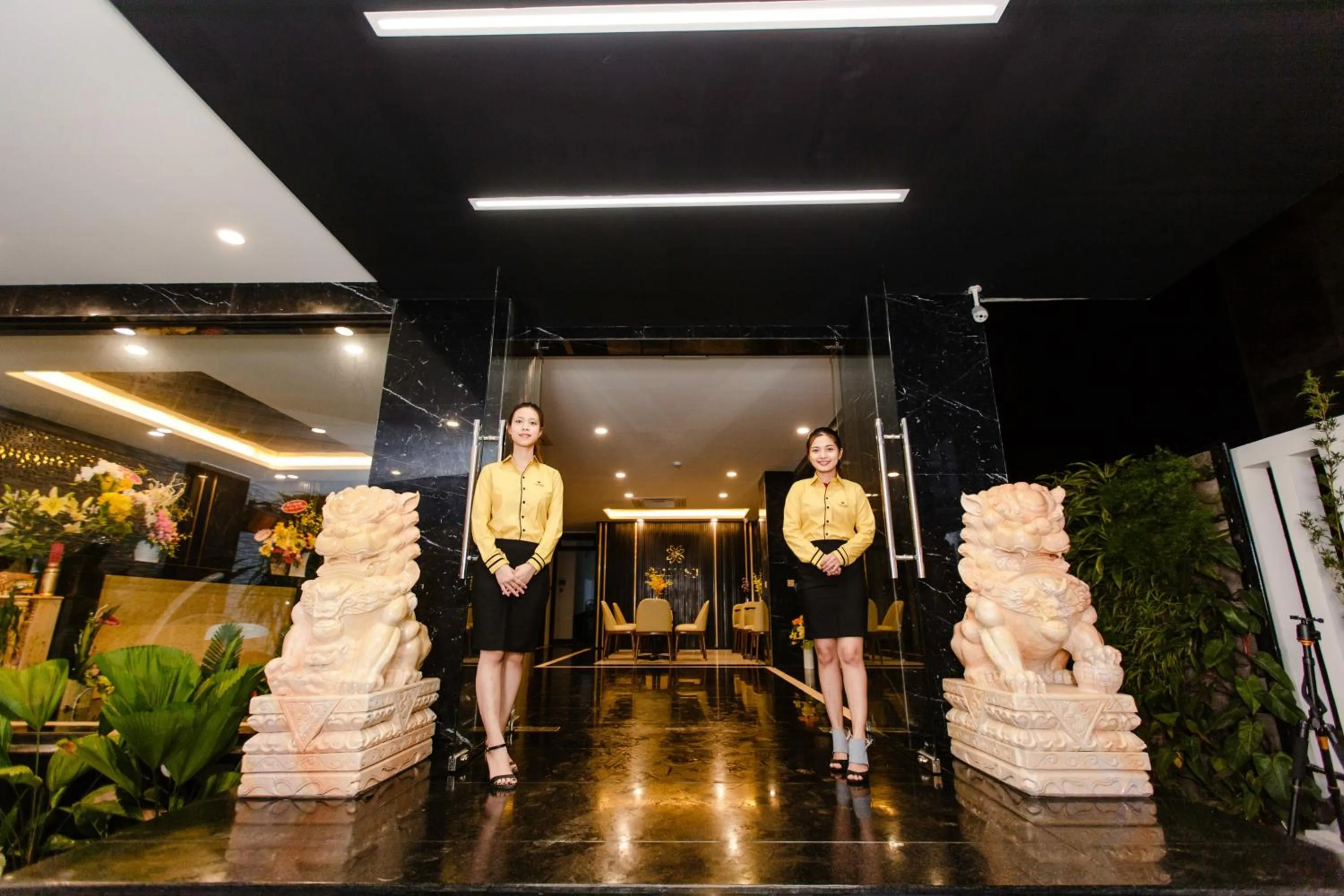 Property building in Hanami Hotel Danang
