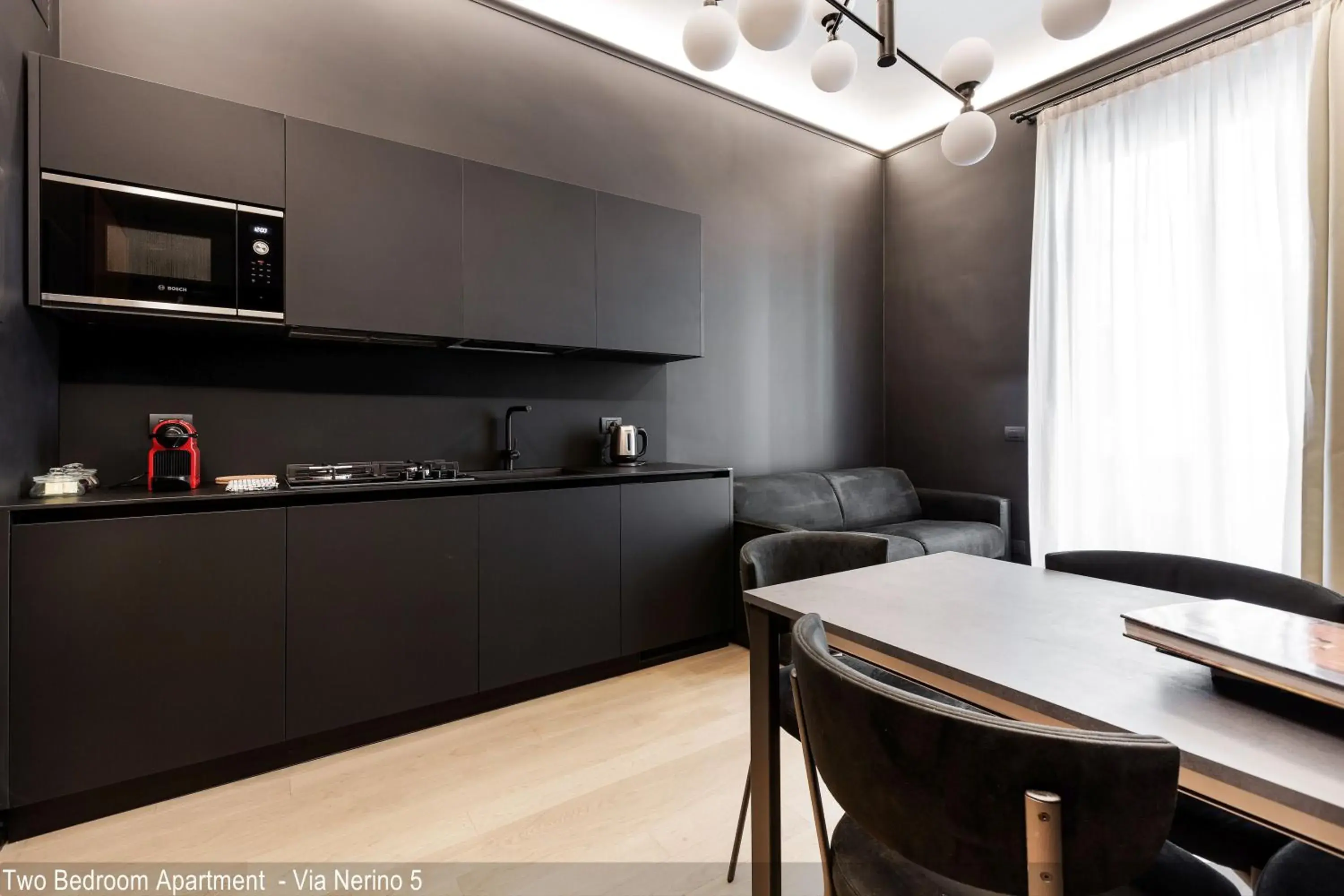 Two-Bedroom Apartment - Via nerino 5 in Brera Apartments in City Center Two-Bedroom Apartment - Via nerino 5 in Brera Apartments in City Center
