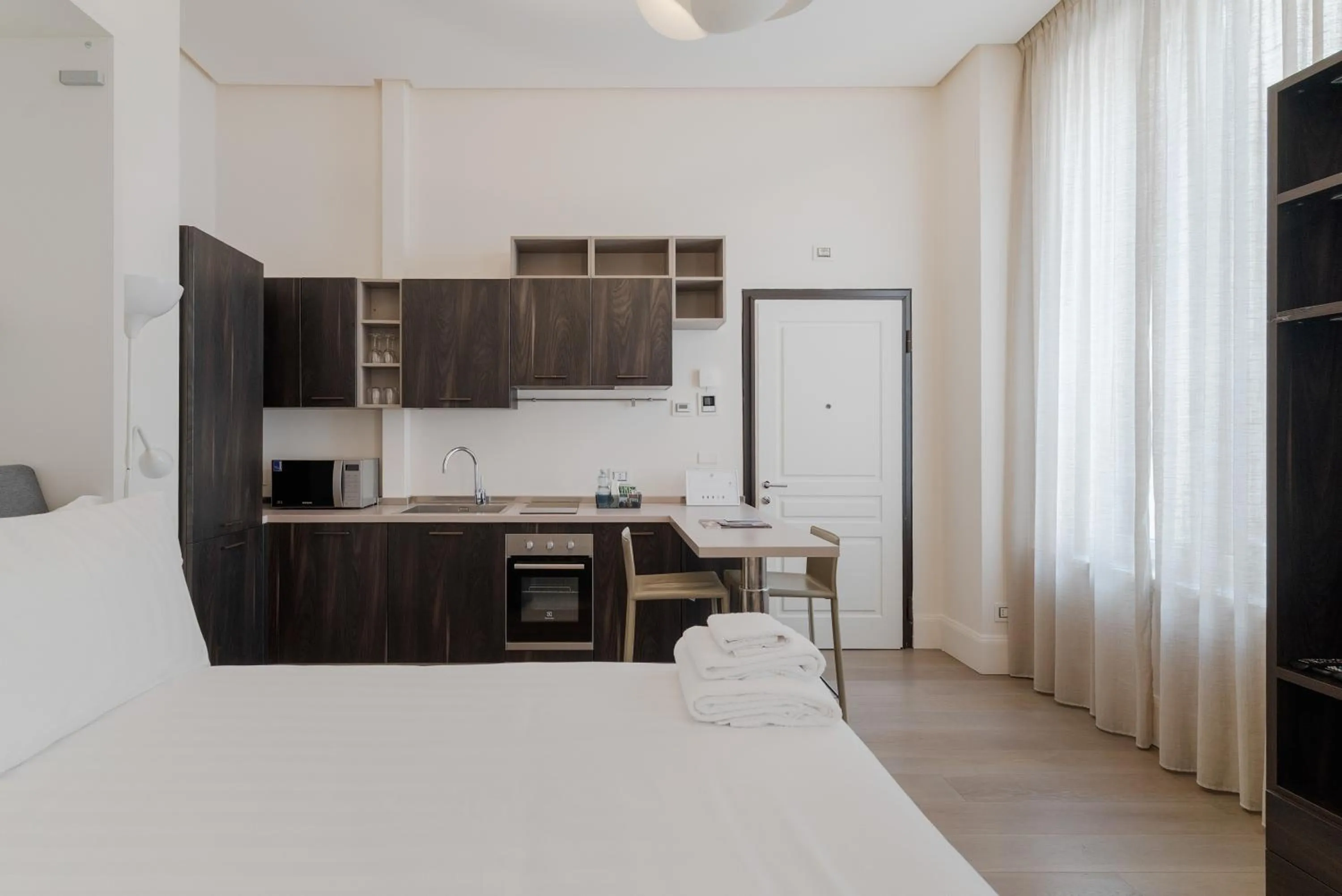 Photo of the whole room, Bed in Brera Apartments in City Center