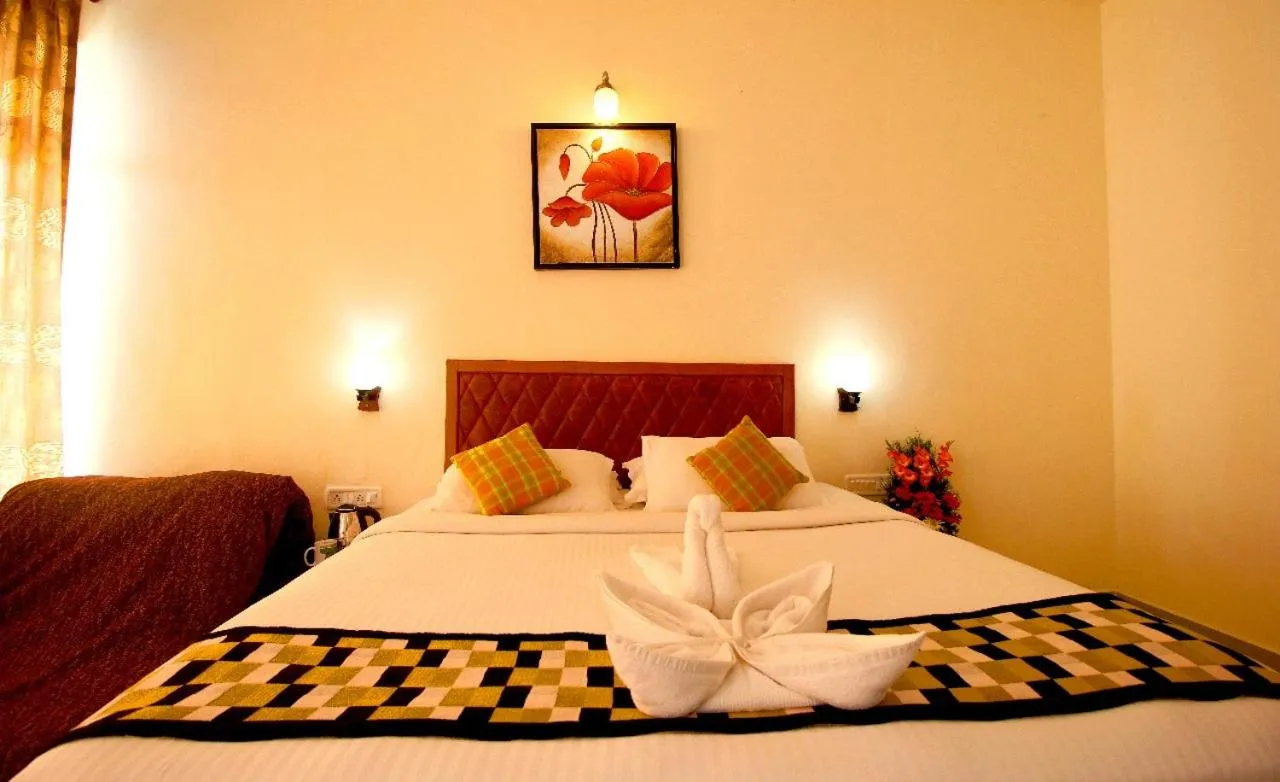 Bed in Deshadan Mountain Resort -The highest resort in Munnar