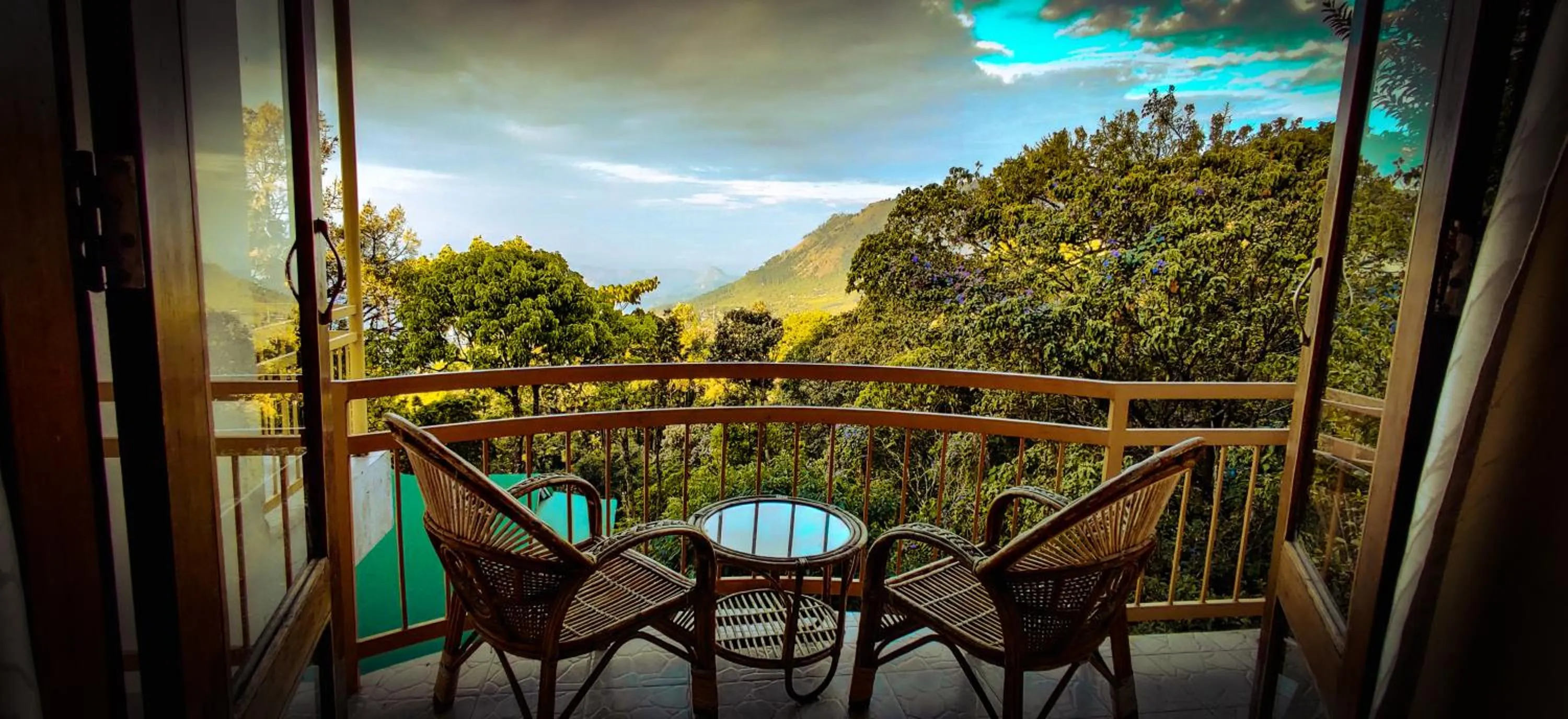 Deshadan Mountain Resort -The highest resort in Munnar