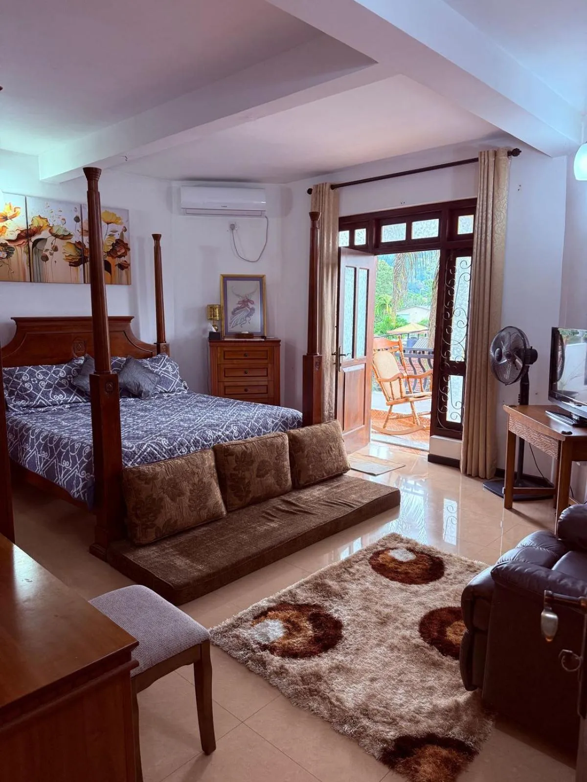 Bedroom, Bed in Resident View Homestay