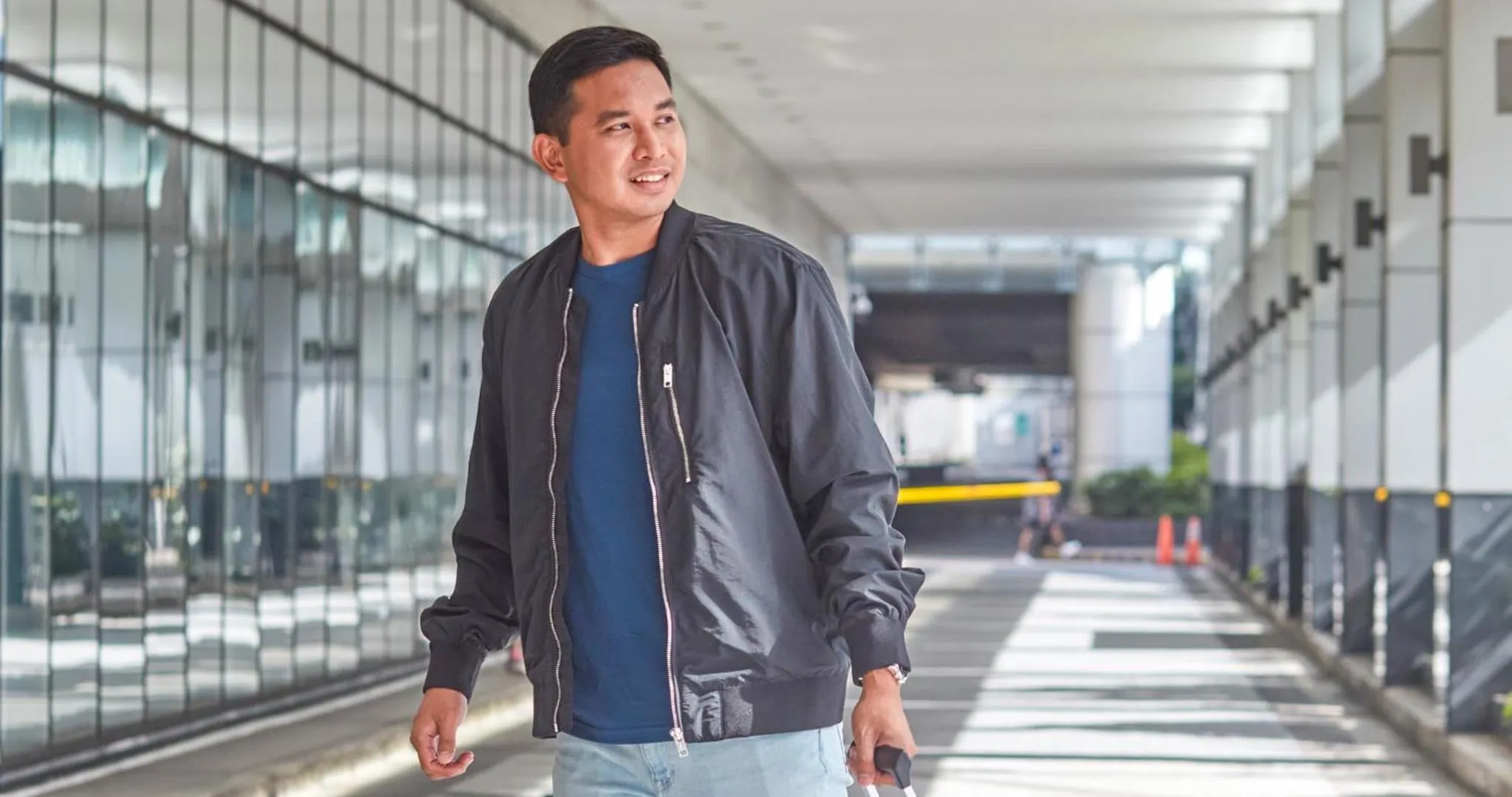 Property building in Savoy Hotel Manila near Airport NAIA Terminal 3 MNL