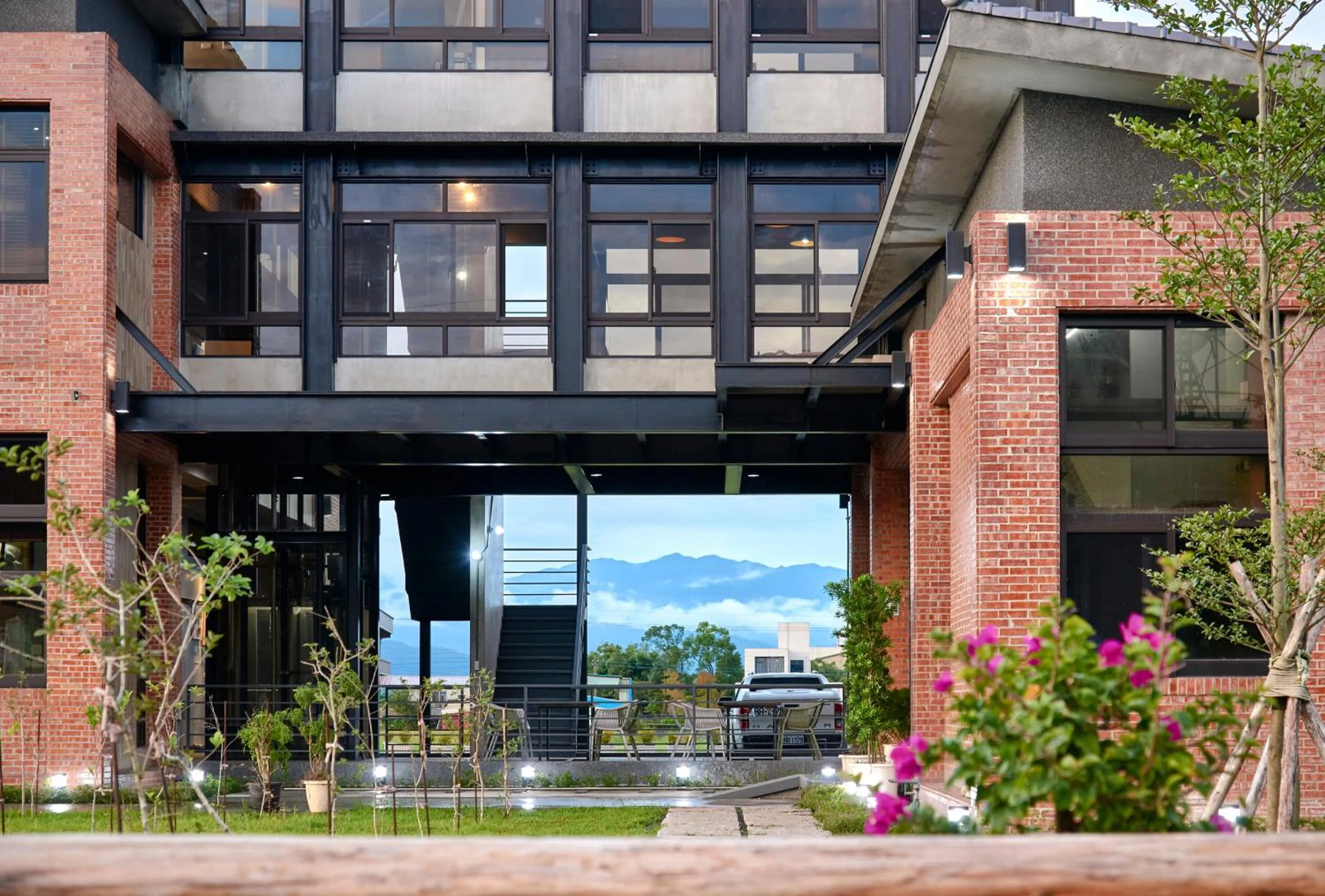 Property building in Enjoy Sanheyuan