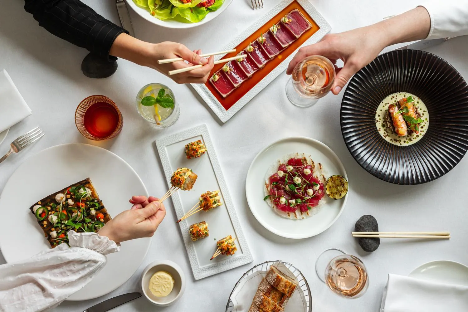 Restaurant/places to eat in Shangri-La Paris