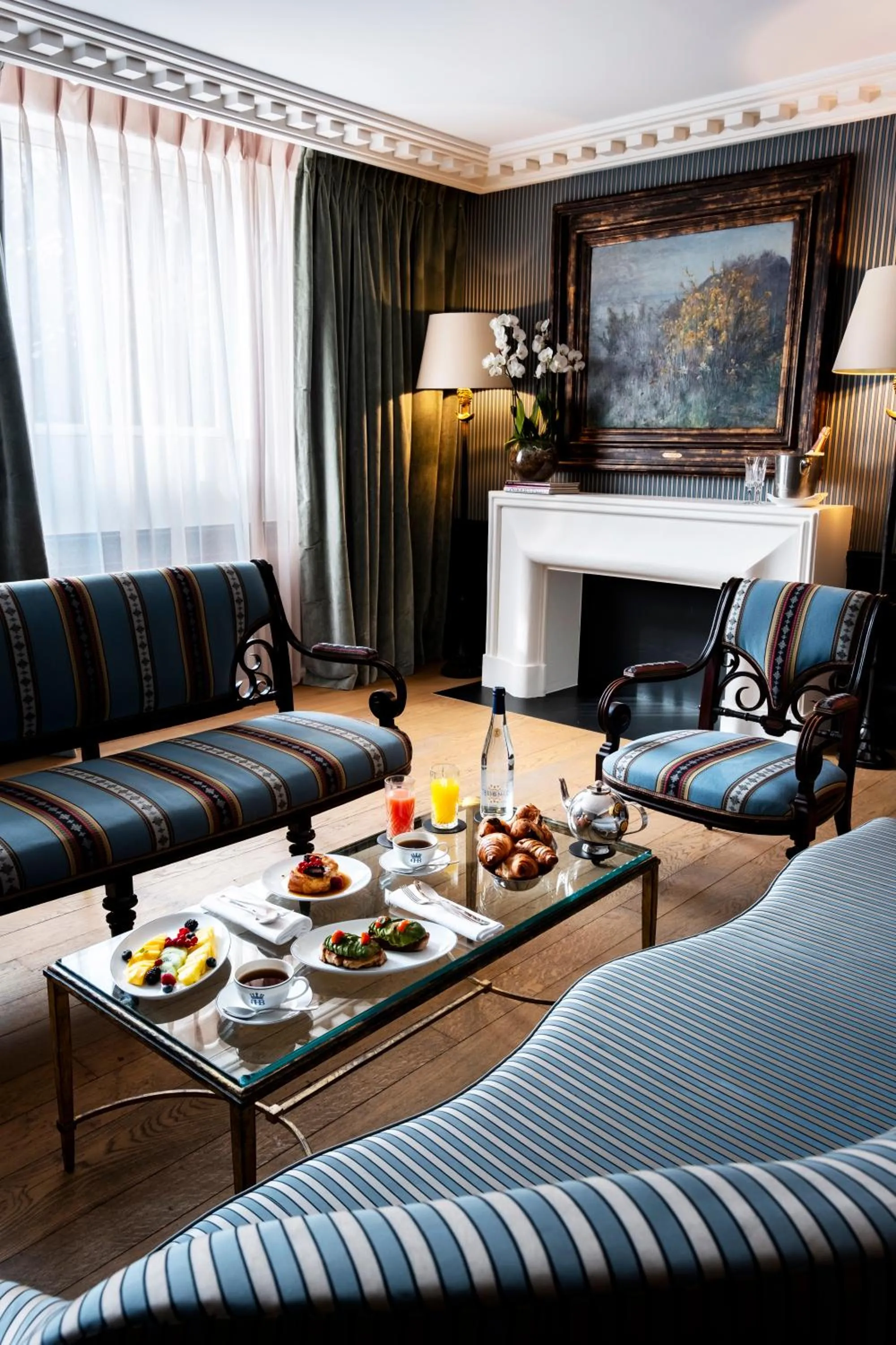 Hôtel de Berri Champs-Élysées, a Luxury Collection Hotel