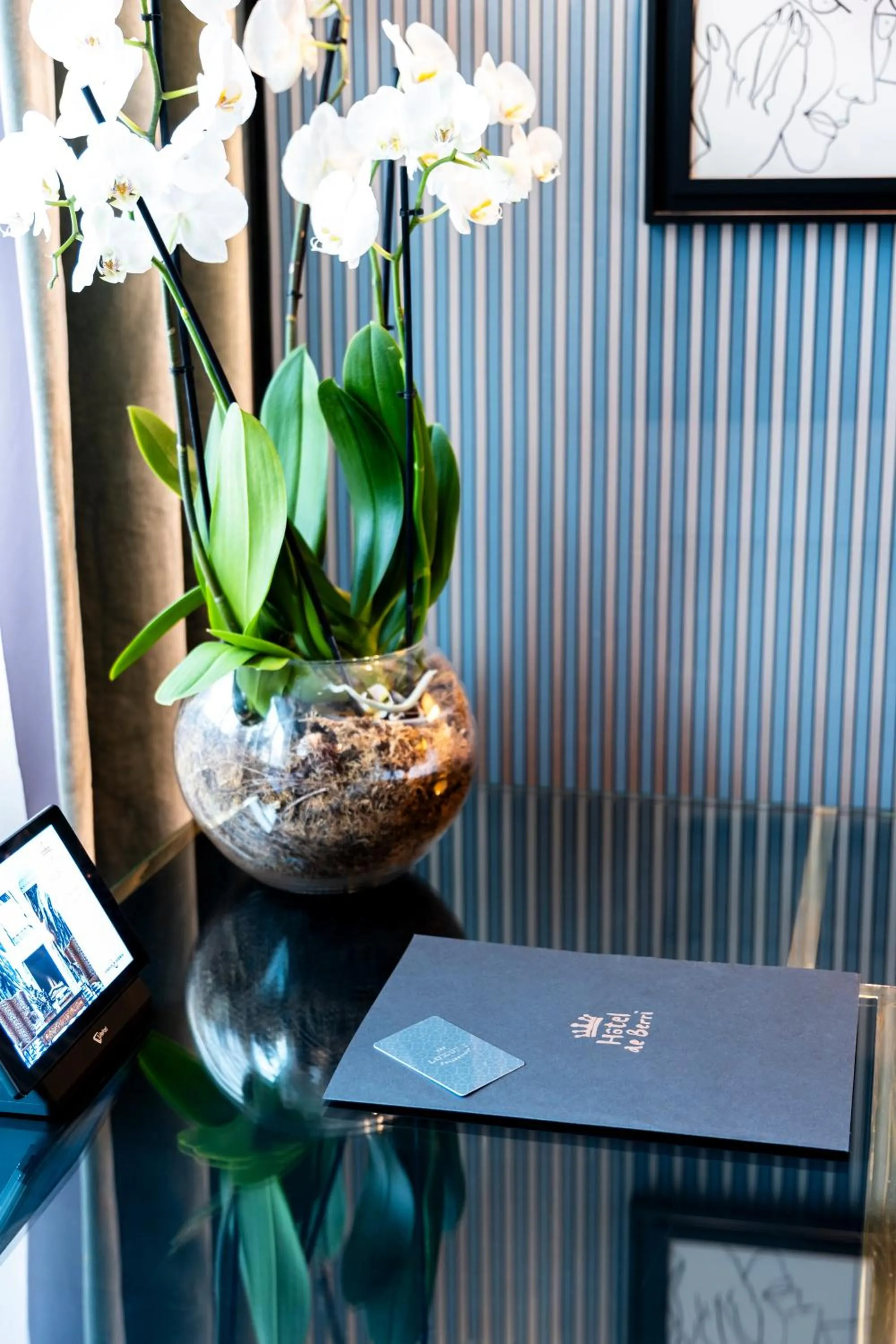 Hôtel de Berri Champs-Élysées, a Luxury Collection Hotel