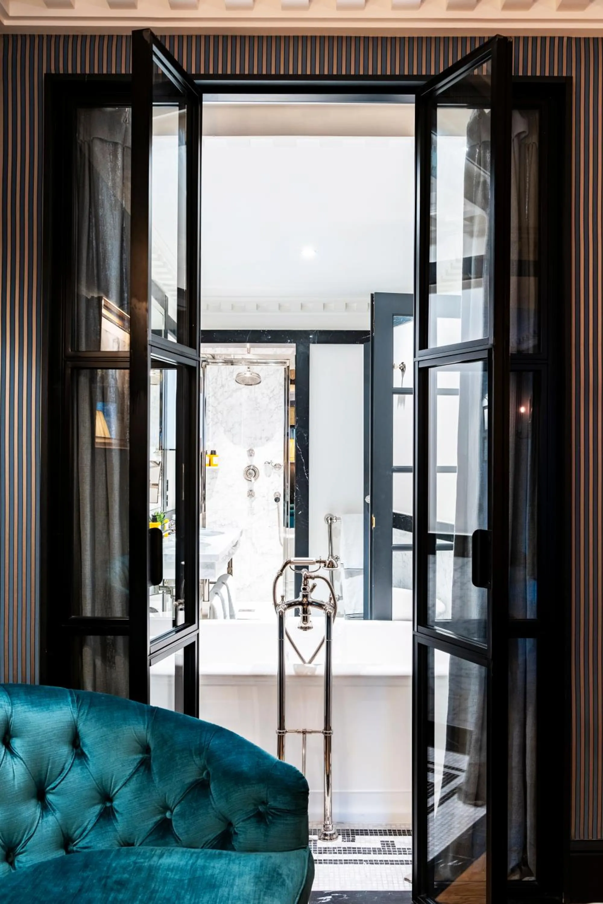 Hôtel de Berri Champs-Élysées, a Luxury Collection Hotel