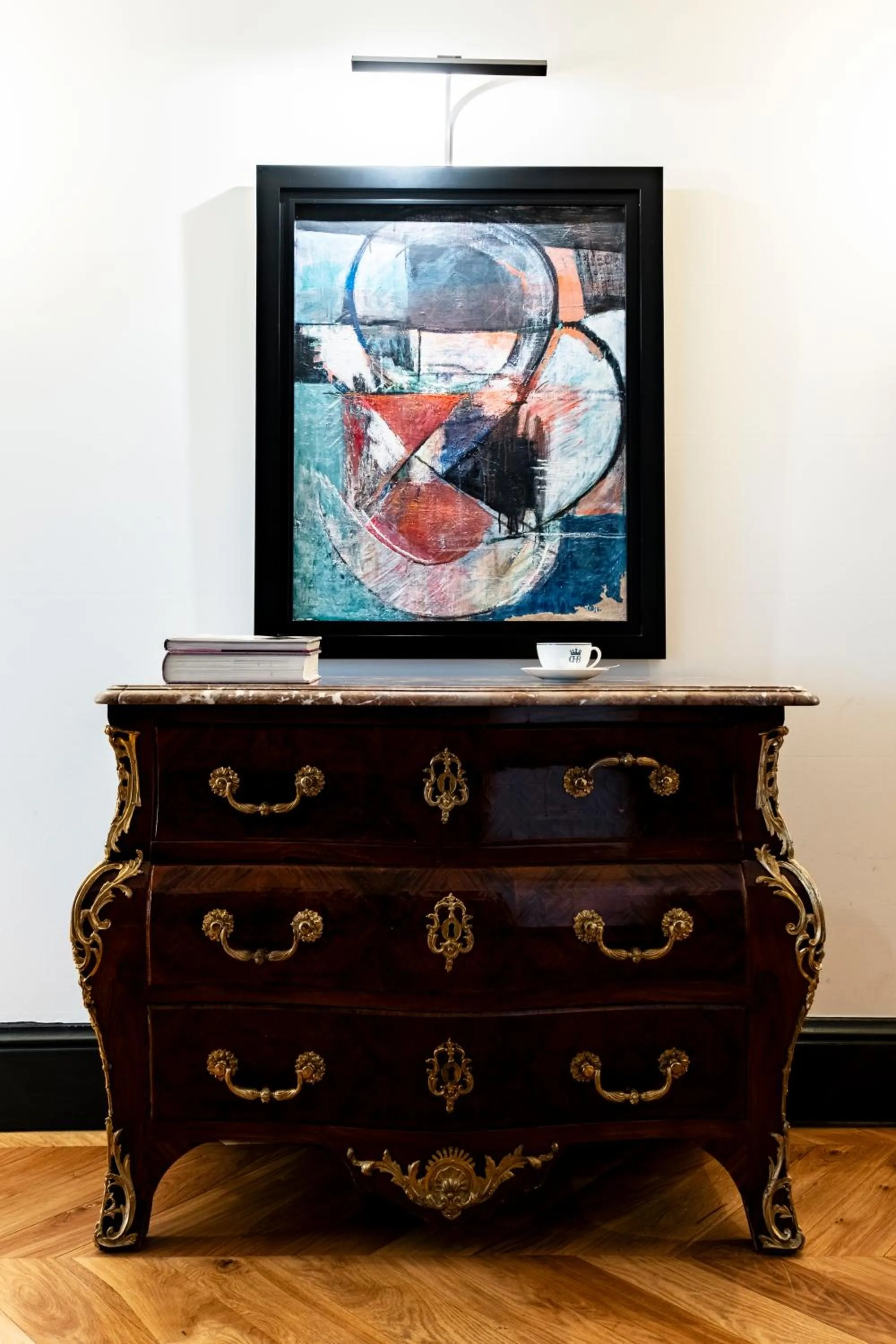 Hôtel de Berri Champs-Élysées, a Luxury Collection Hotel