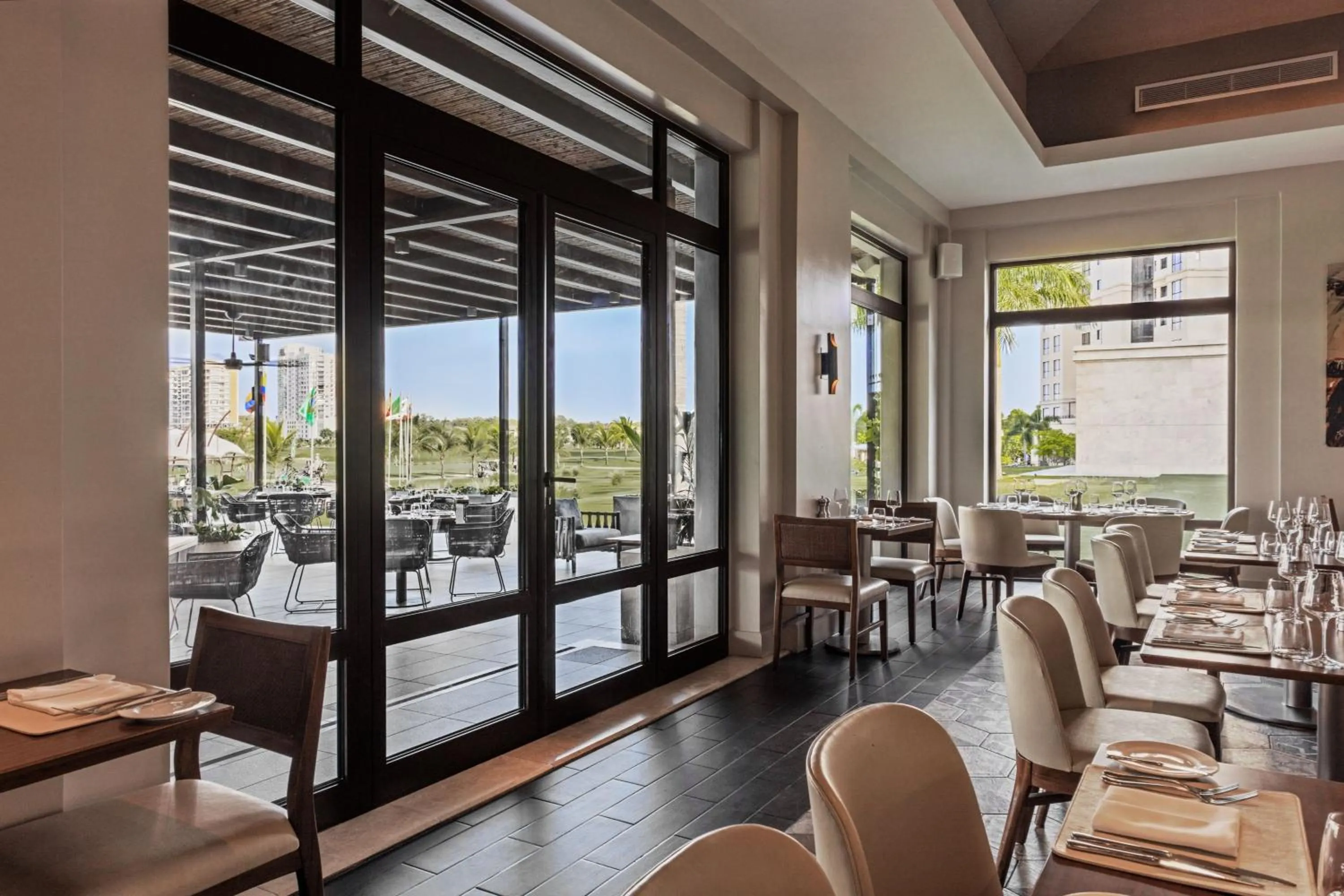 Restaurant/places to eat in The Santa Maria, a Luxury Collection Hotel & Golf Resort, Panama City