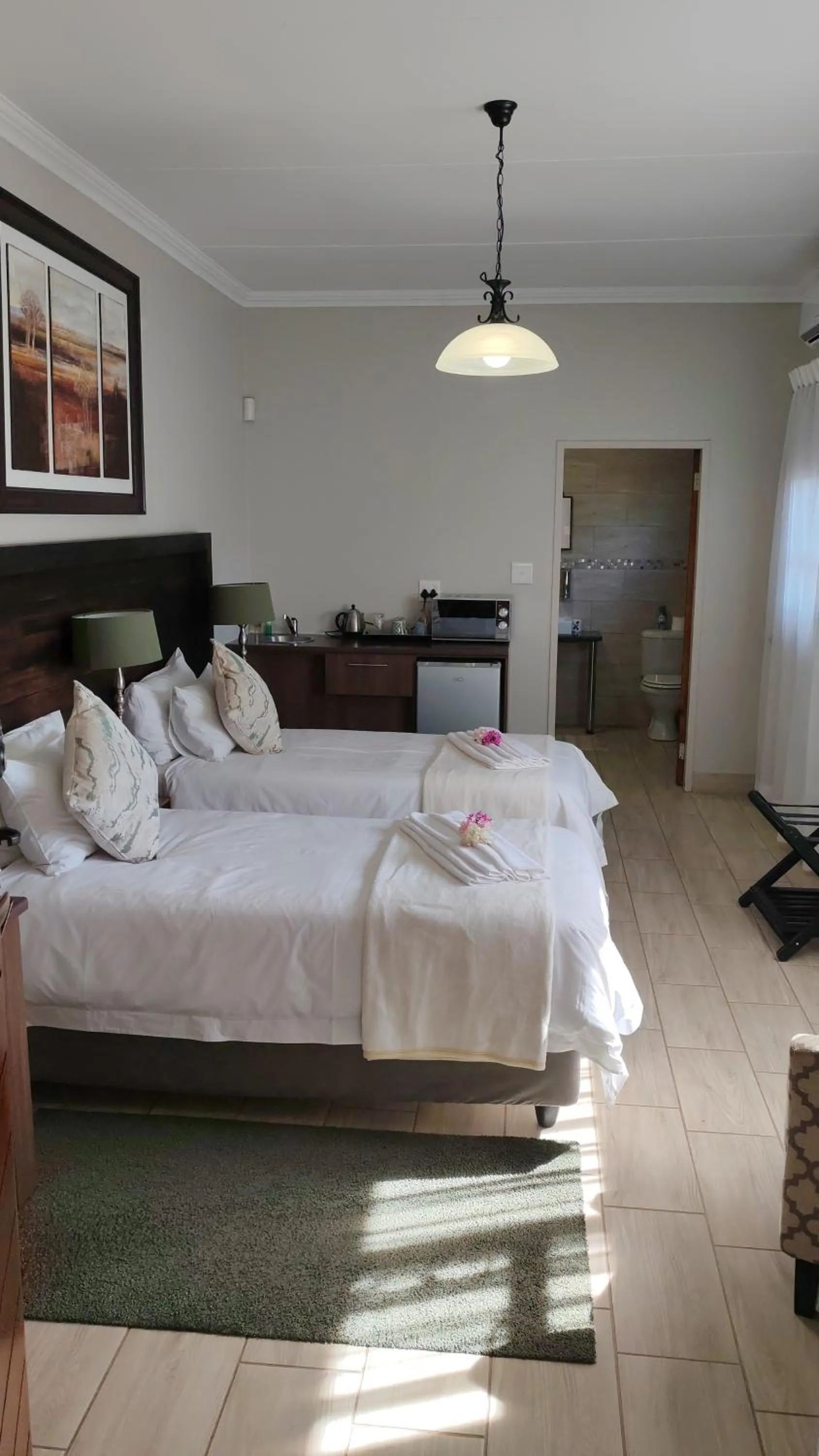 Bedroom, Bed in Three Olives Guesthouse