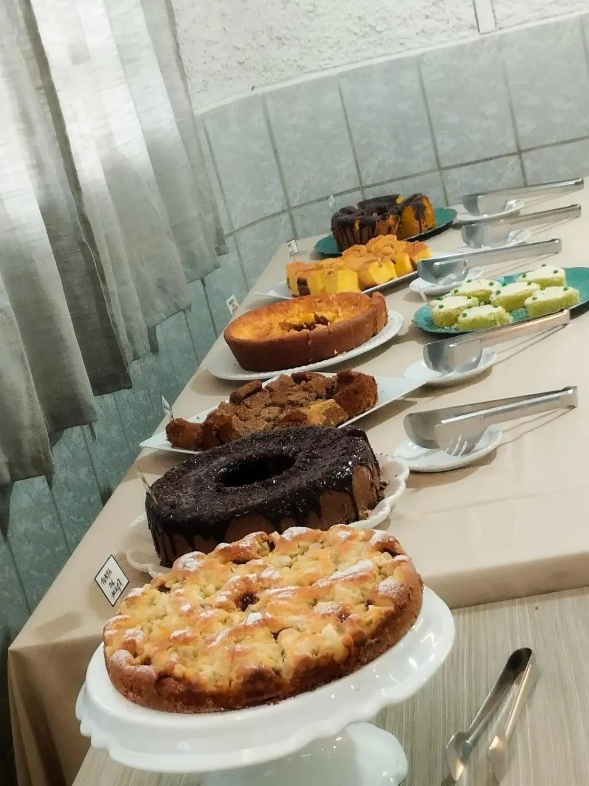 Buffet breakfast in NC Hotel