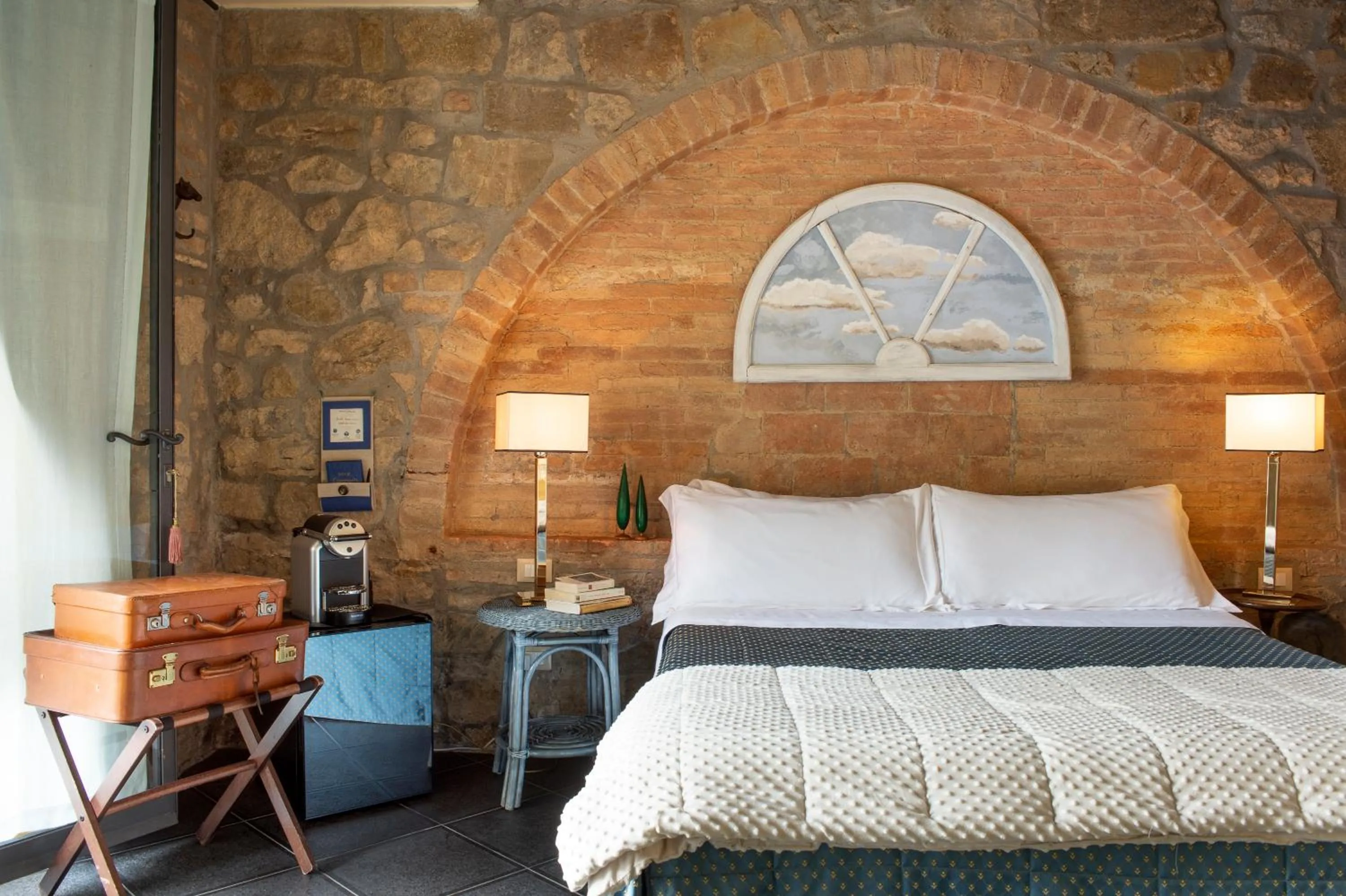 Bed in Porta Castellana B&B - Apartment