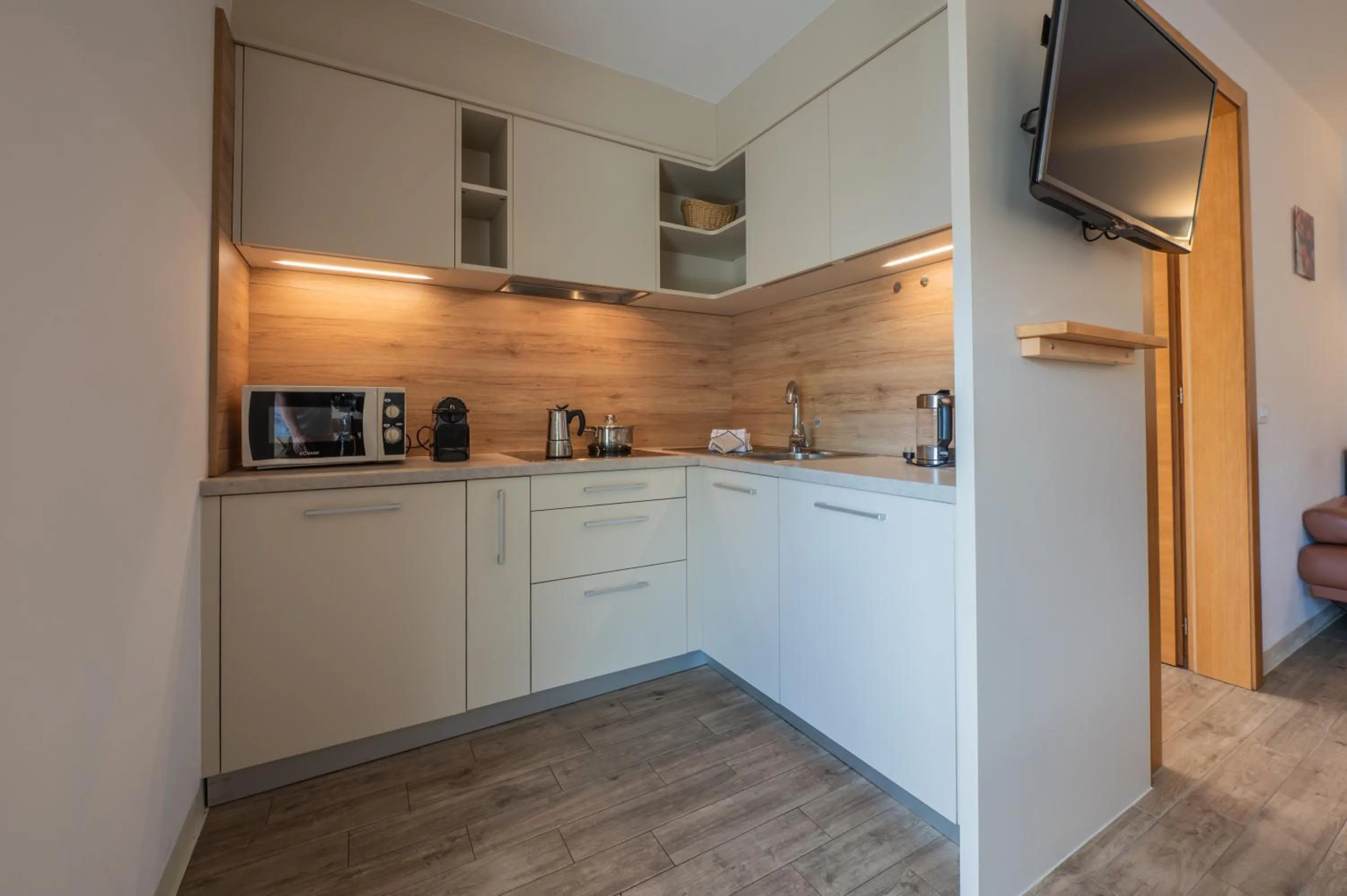 kitchen in PLAN DE CORONES apartments